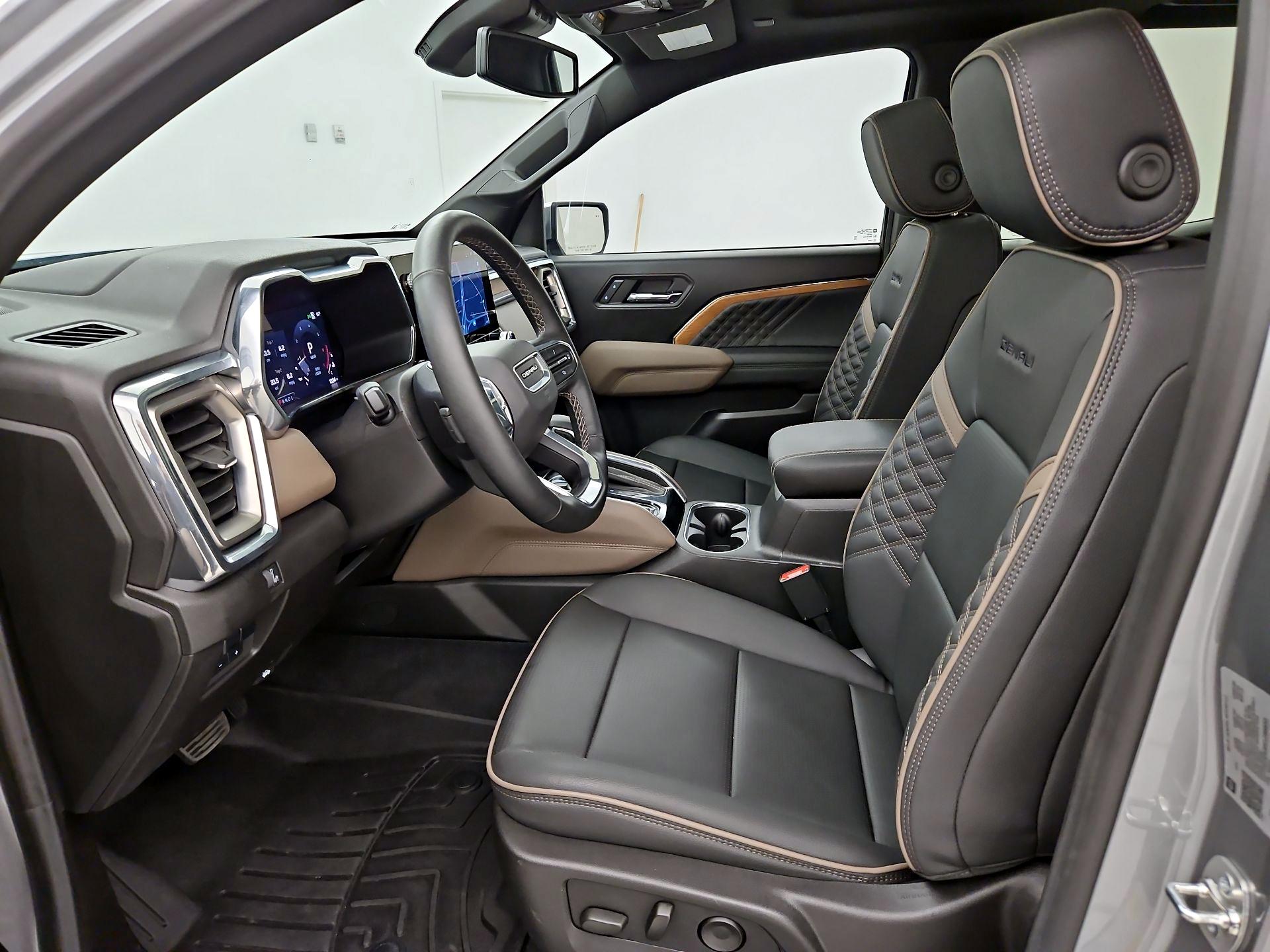 Thumbnail: 2024 GMC Canyon - 11