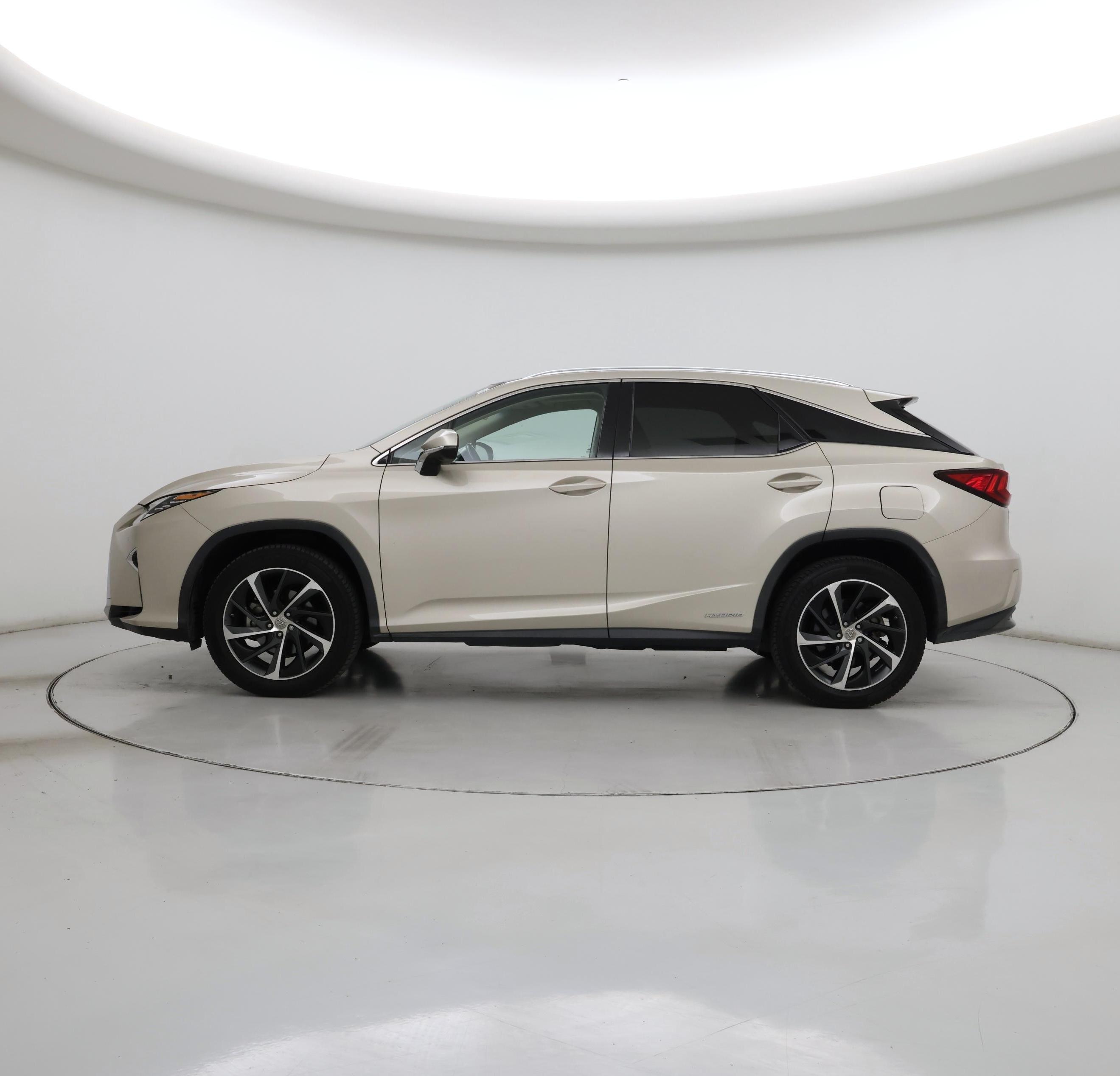 Thumbnail: 2017 Lexus RX - 3