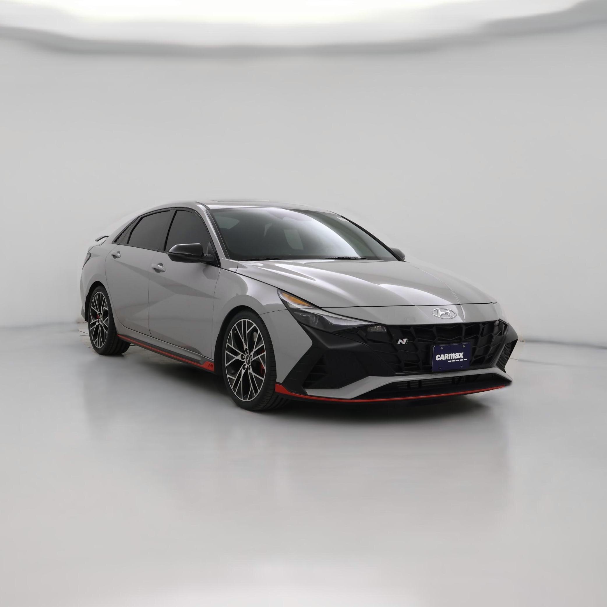 Thumbnail: 2022 Hyundai Elantra - 1