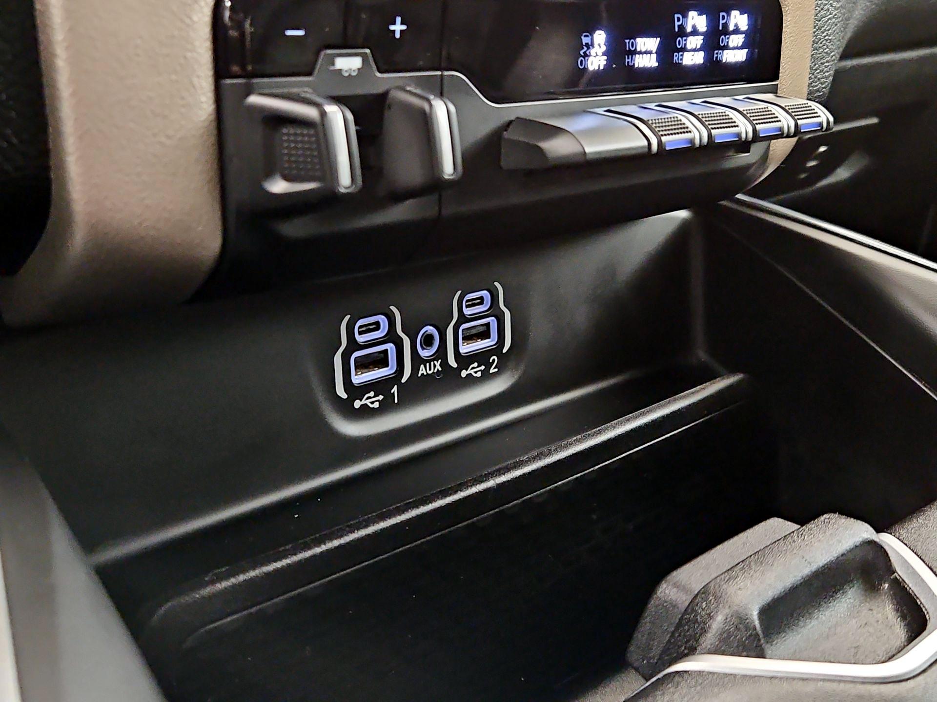 Thumbnail: 2022 RAM 1500 - 18