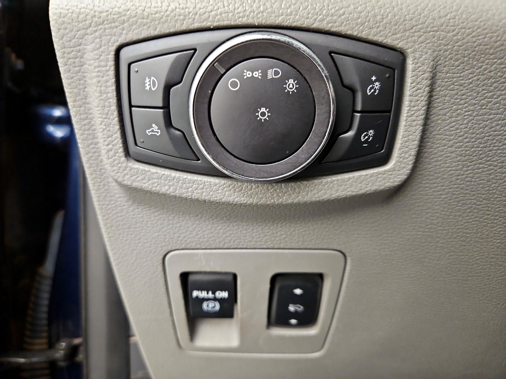 Thumbnail: 2019 Ford F-150 - 13