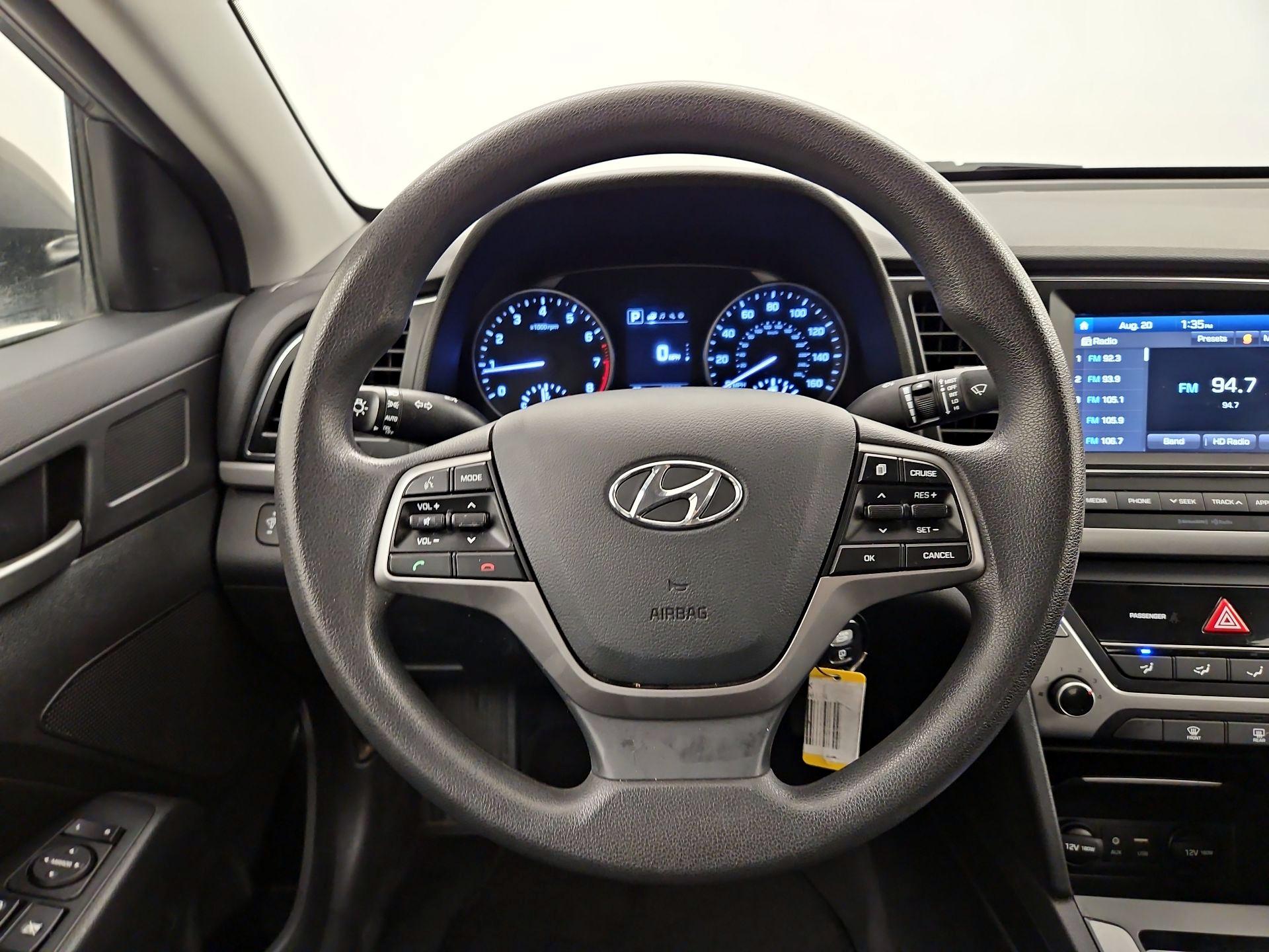 Thumbnail: 2018 Hyundai Elantra - 10