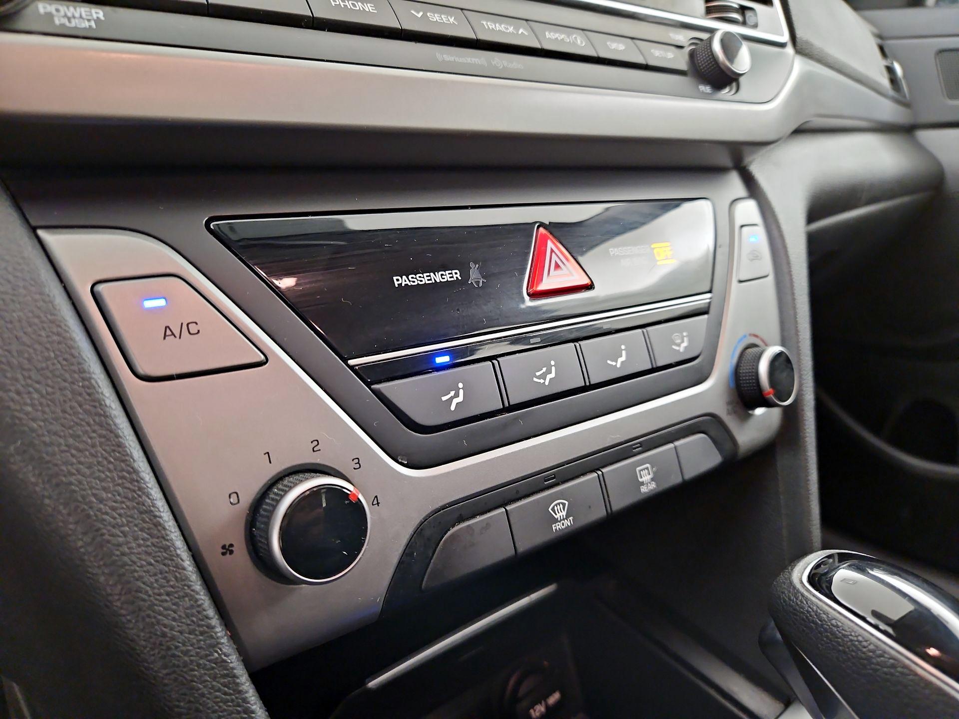 Thumbnail: 2018 Hyundai Elantra - 16