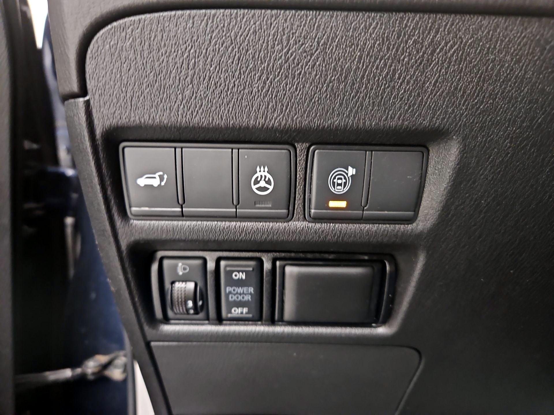 Thumbnail: 2019 INFINITI QX80 - 13