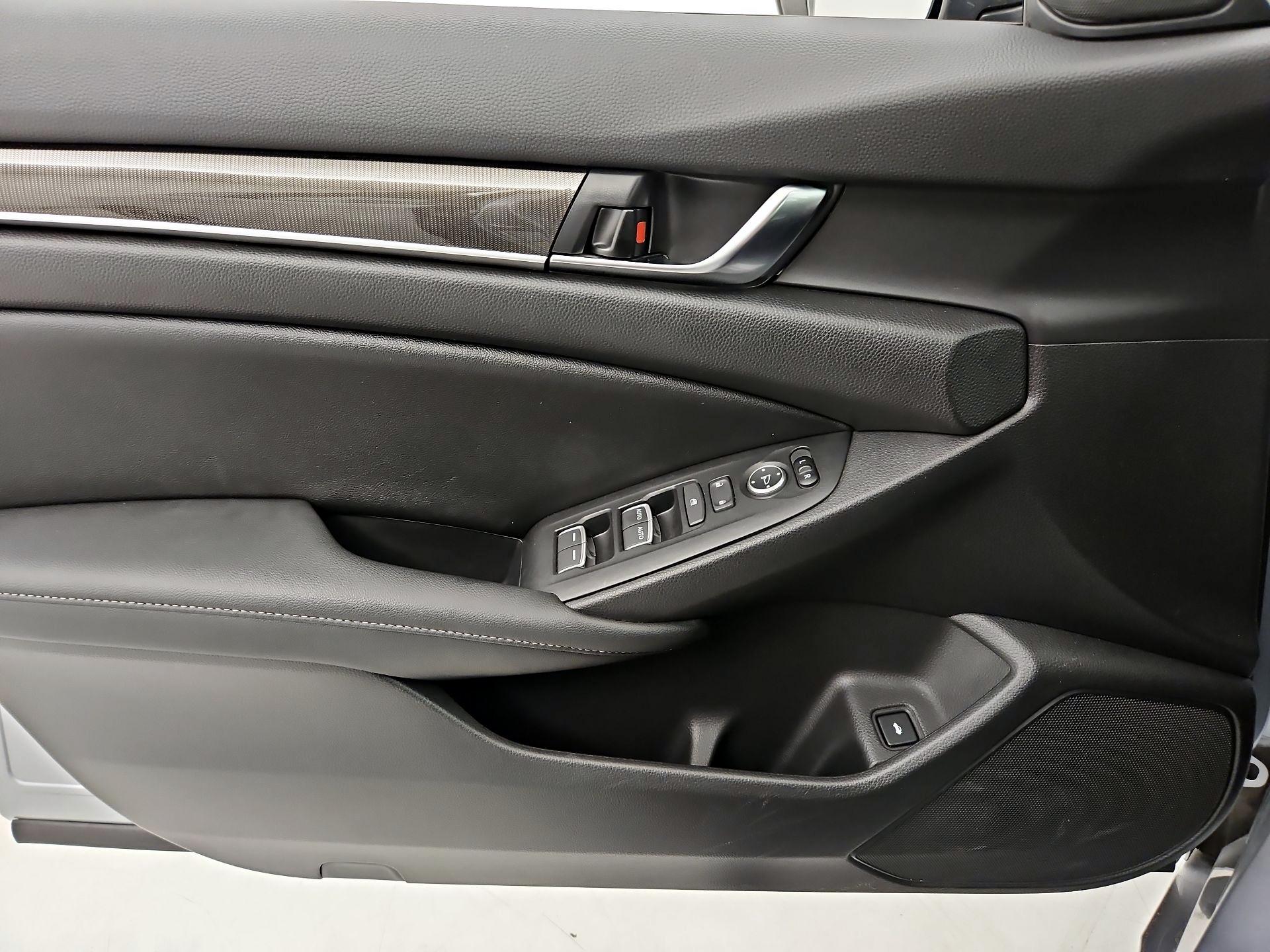 Thumbnail: 2021 Honda Accord - 12
