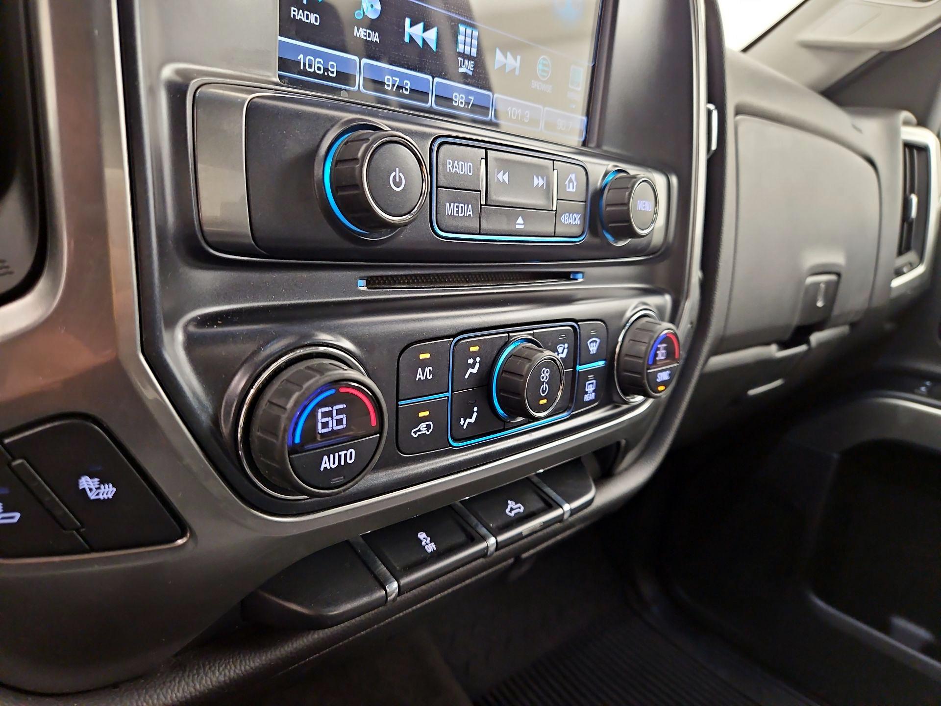 Thumbnail: 2017 Chevrolet Silverado 1500 - 16