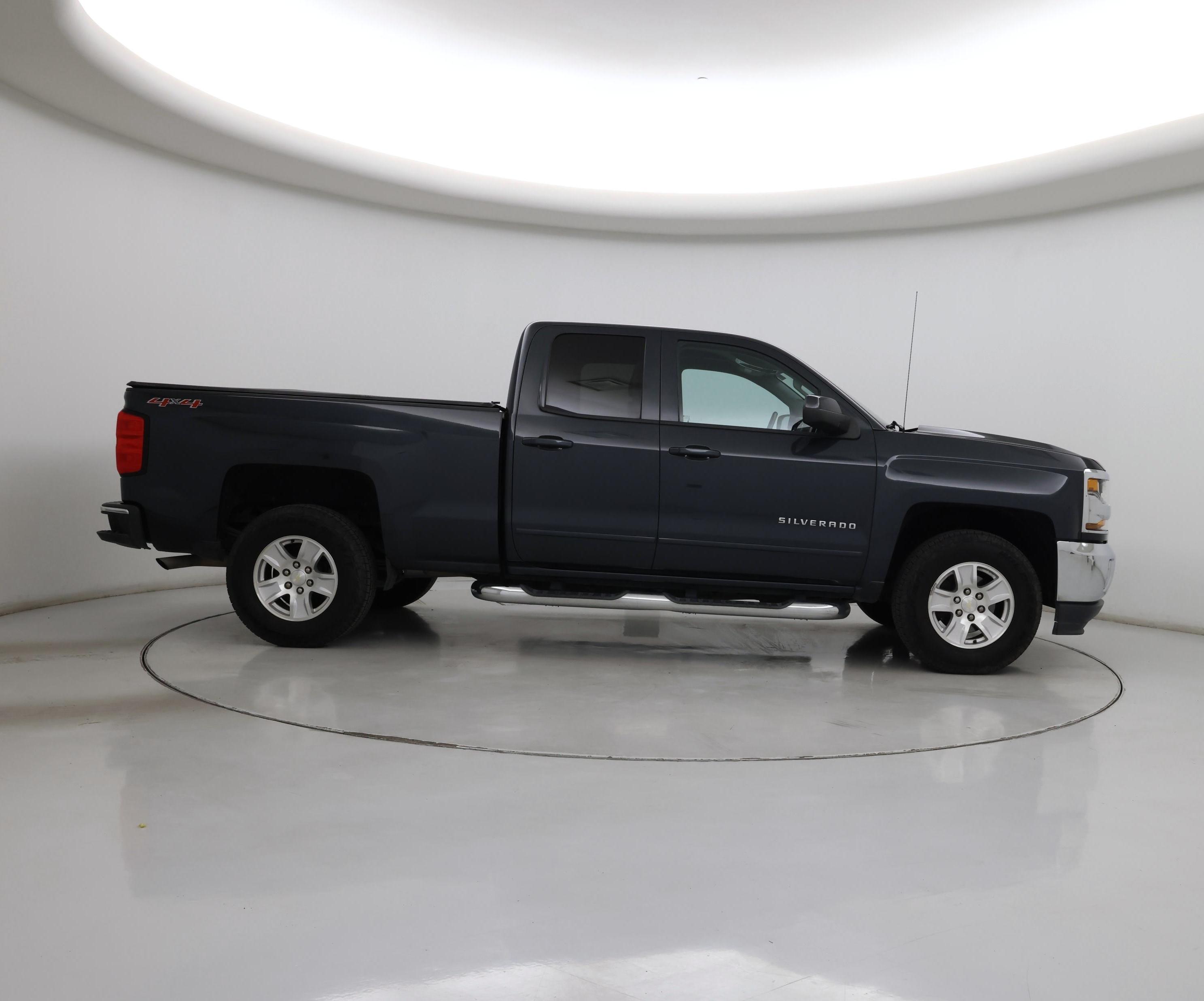 Thumbnail: 2017 Chevrolet Silverado 1500 - 7