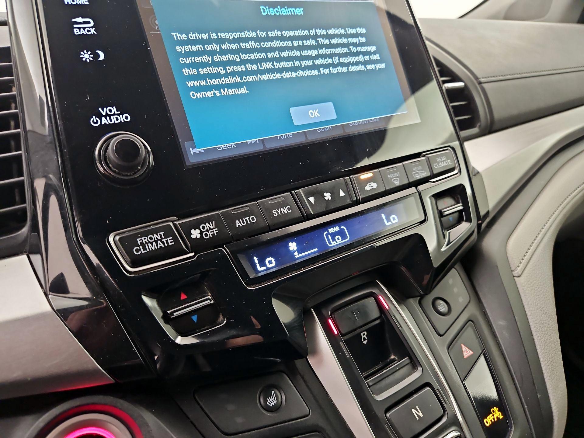 Thumbnail: 2019 Honda Odyssey - 16
