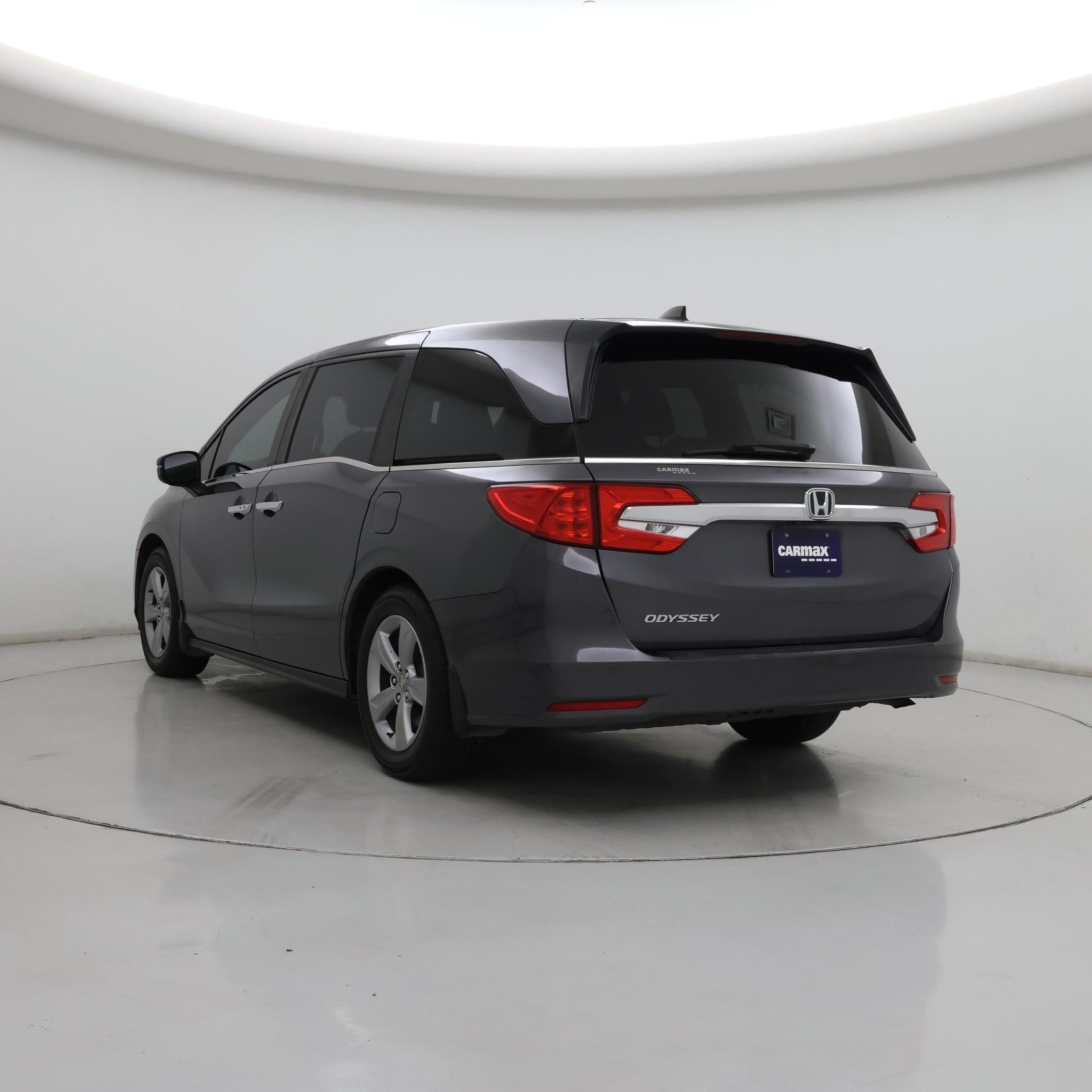 Thumbnail: 2019 Honda Odyssey - 2