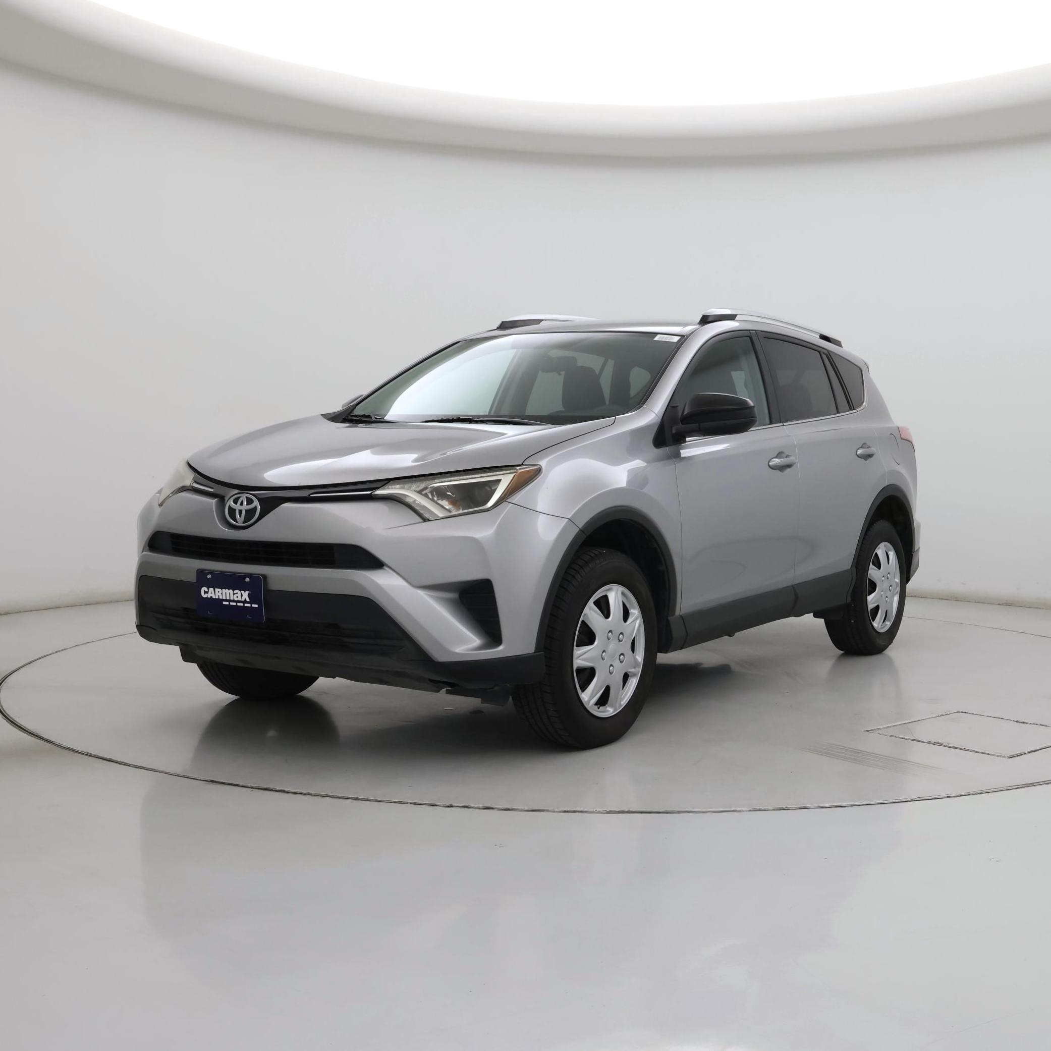 Thumbnail: 2016 Toyota RAV4 - 4