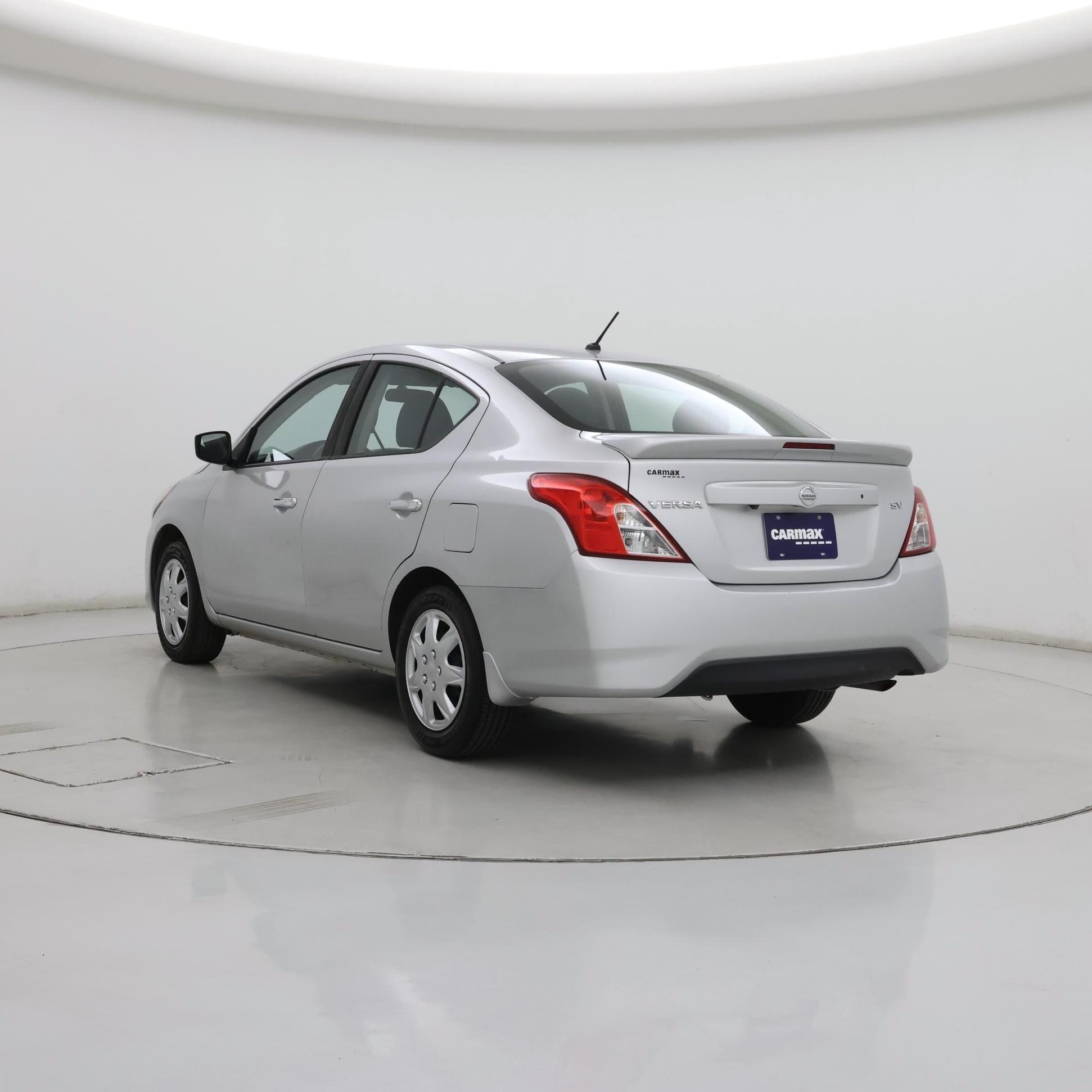 Thumbnail: 2019 Nissan Versa - 2