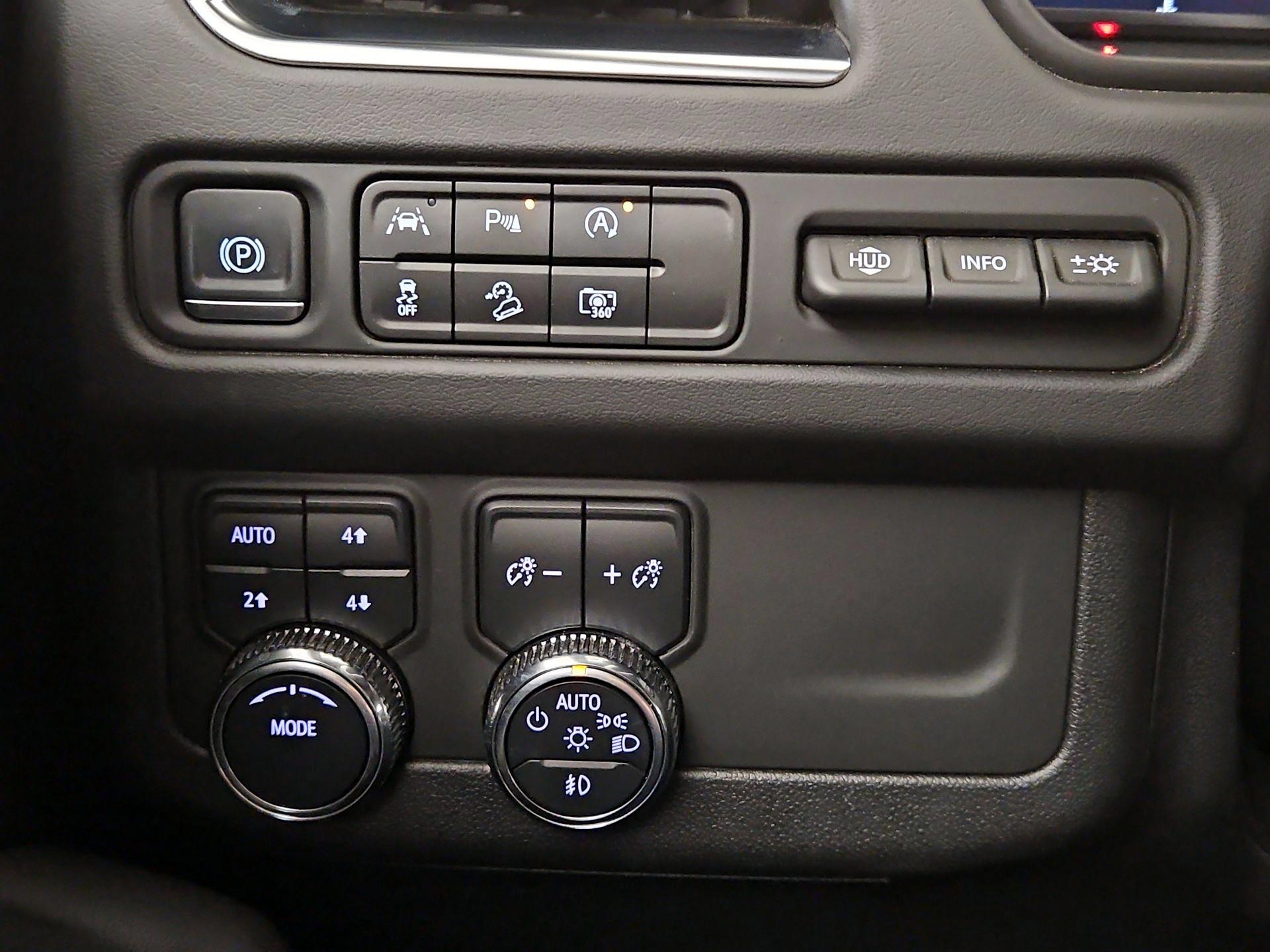 Thumbnail: 2024 GMC Yukon - 13