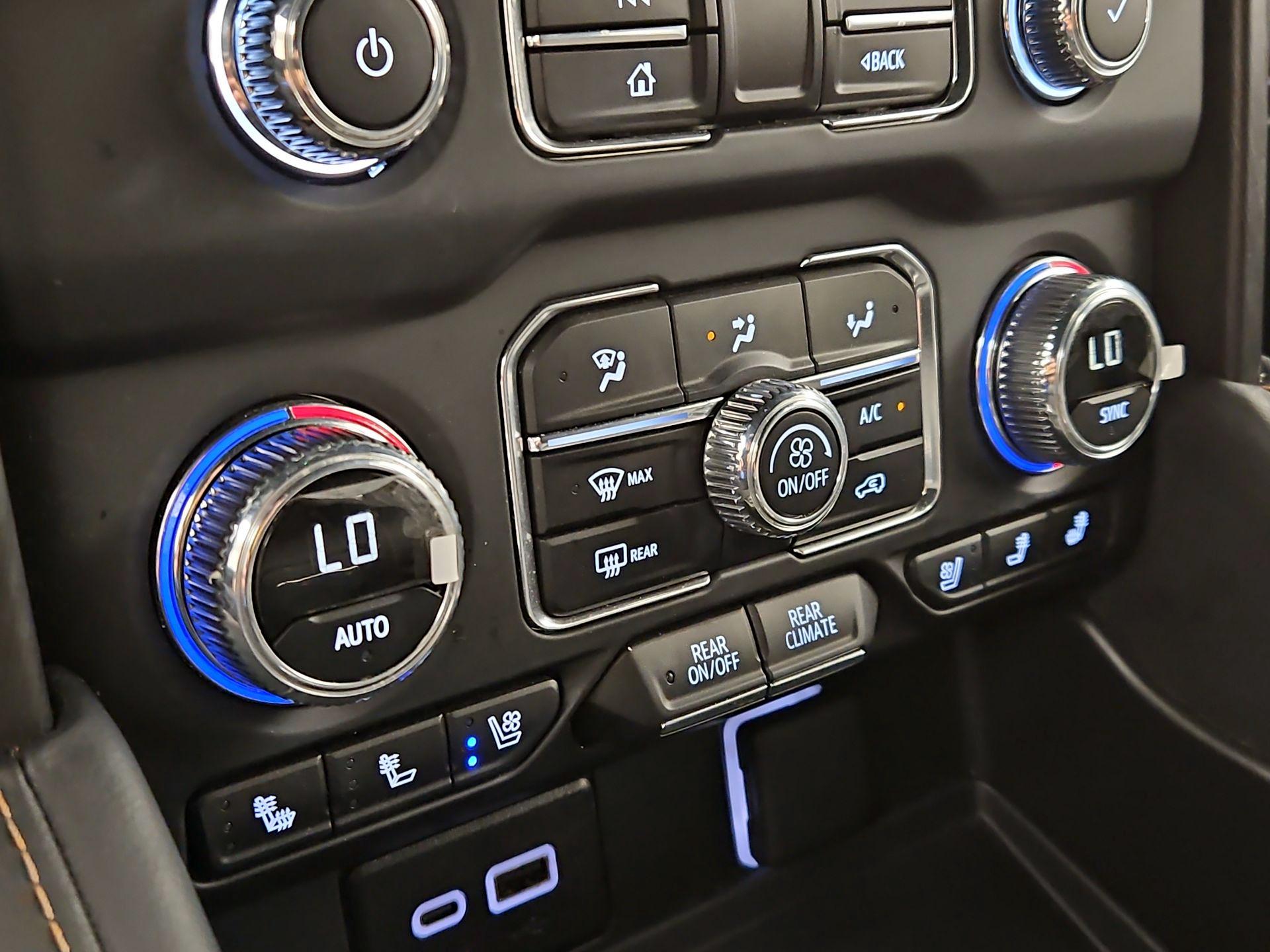 Thumbnail: 2024 GMC Yukon - 17