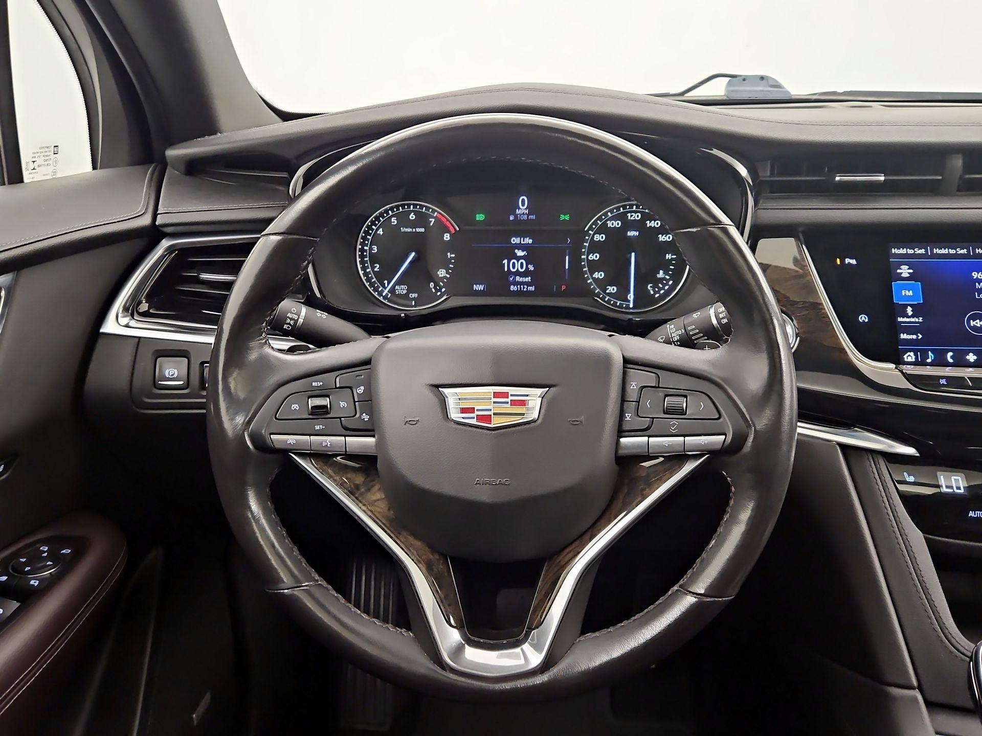 Thumbnail: 2020 Cadillac XT6 - 10
