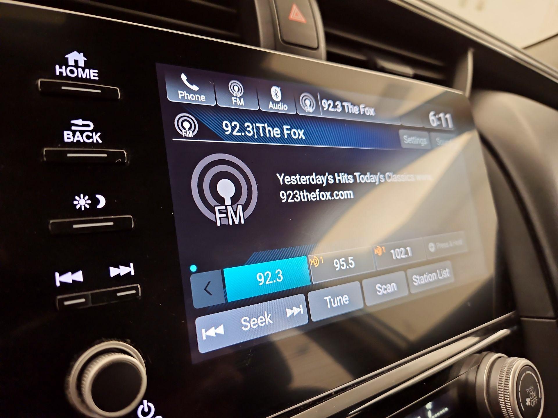 Thumbnail: 2019 Honda Insight - 15