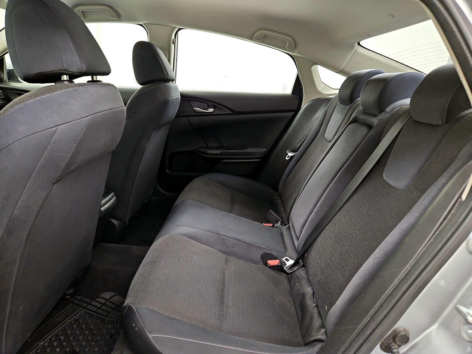 Thumbnail: 2019 Honda Insight - 19