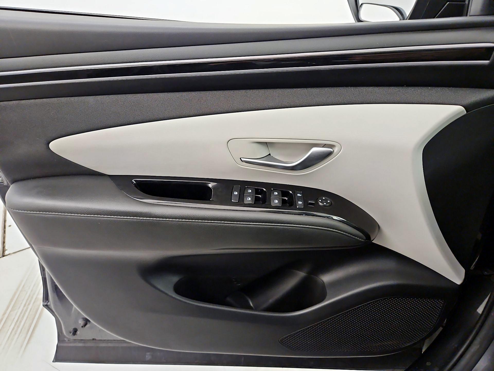 Thumbnail: 2022 Hyundai Tucson - 12
