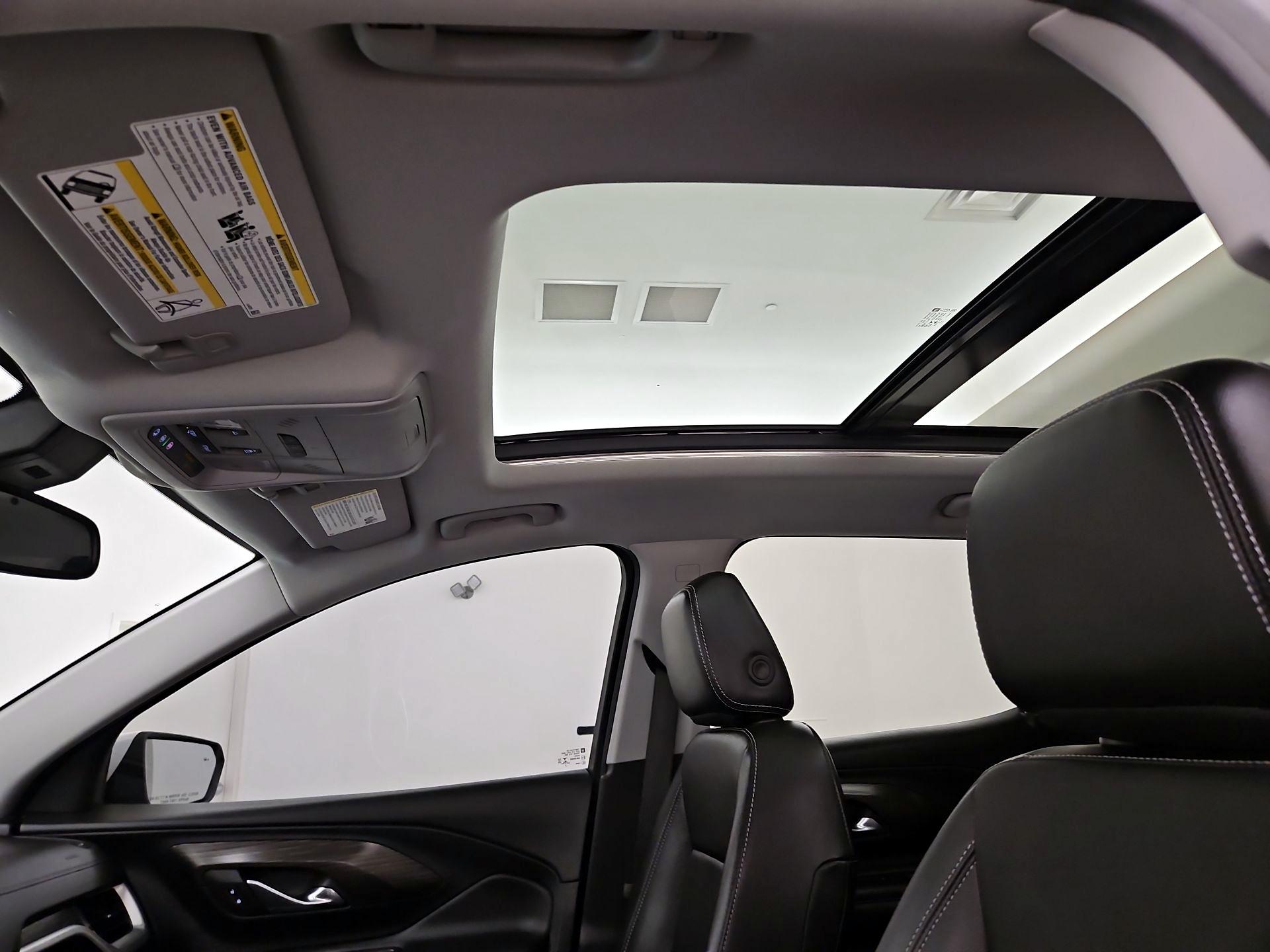 Thumbnail: 2022 GMC Terrain - 19