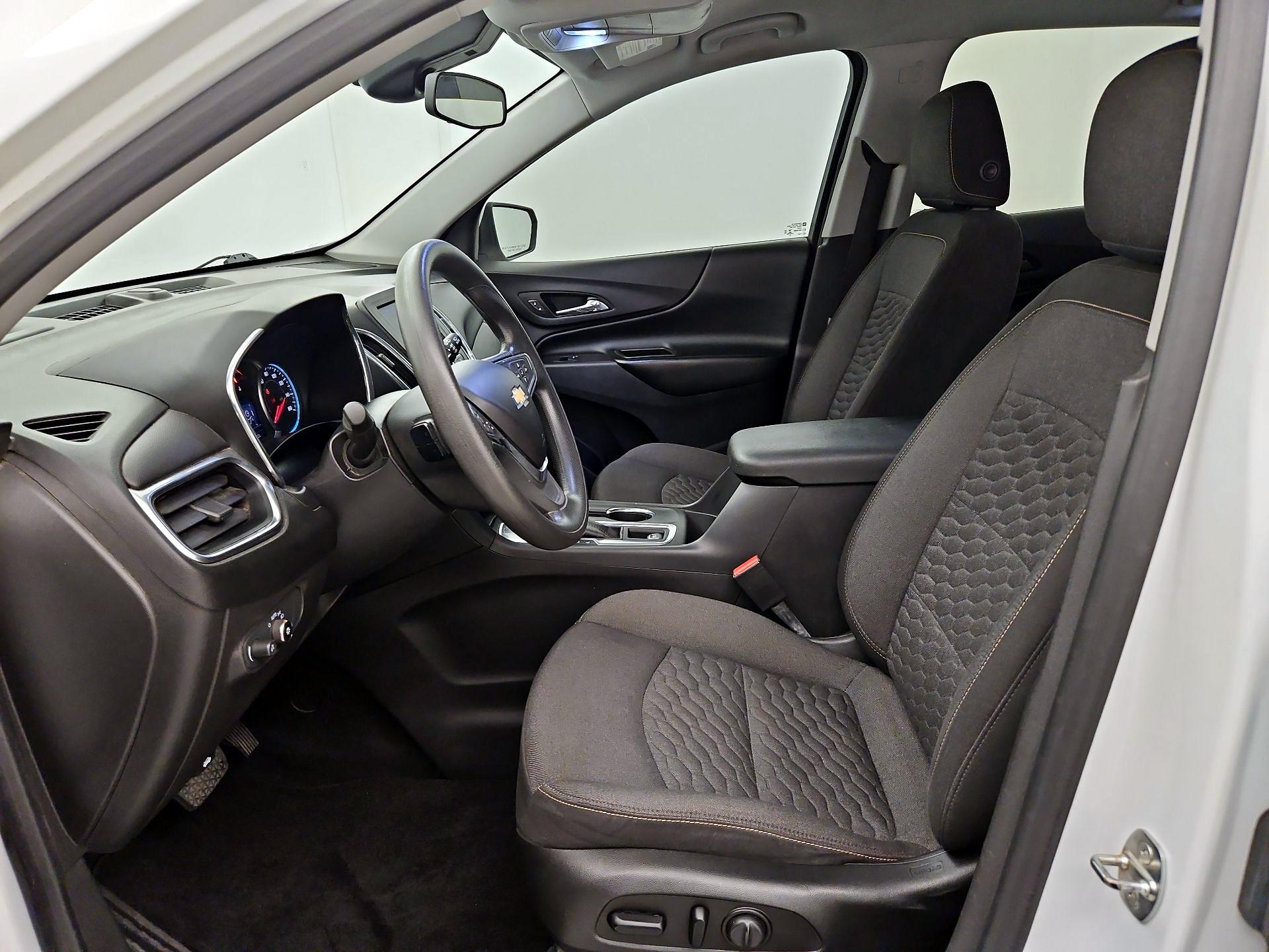 Thumbnail: 2021 Chevrolet Equinox - 11
