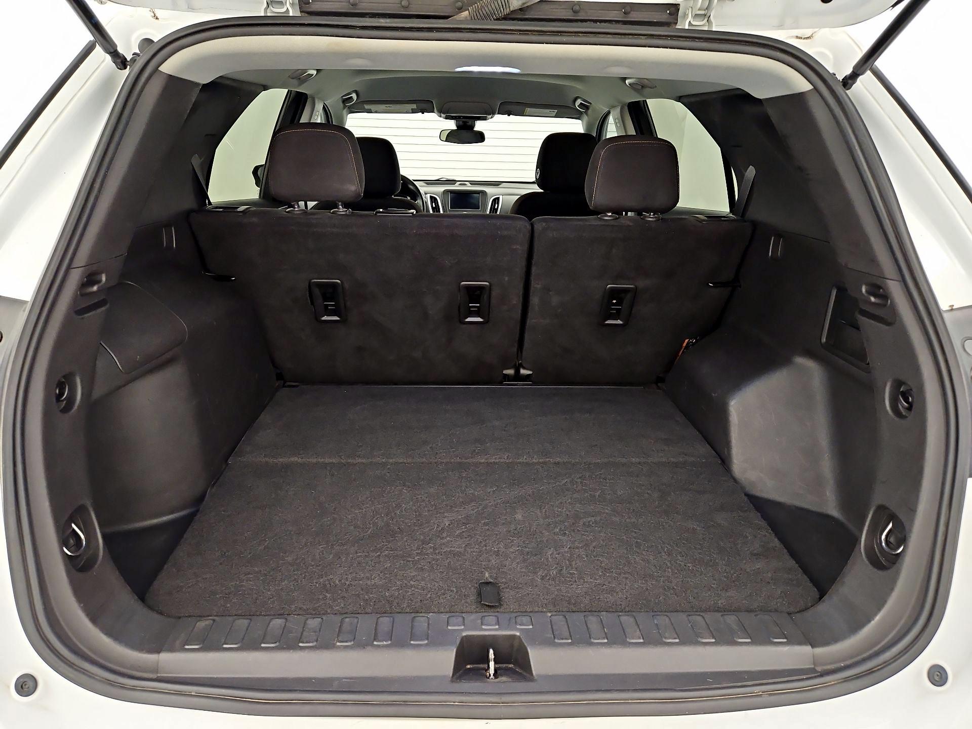 Thumbnail: 2021 Chevrolet Equinox - 20
