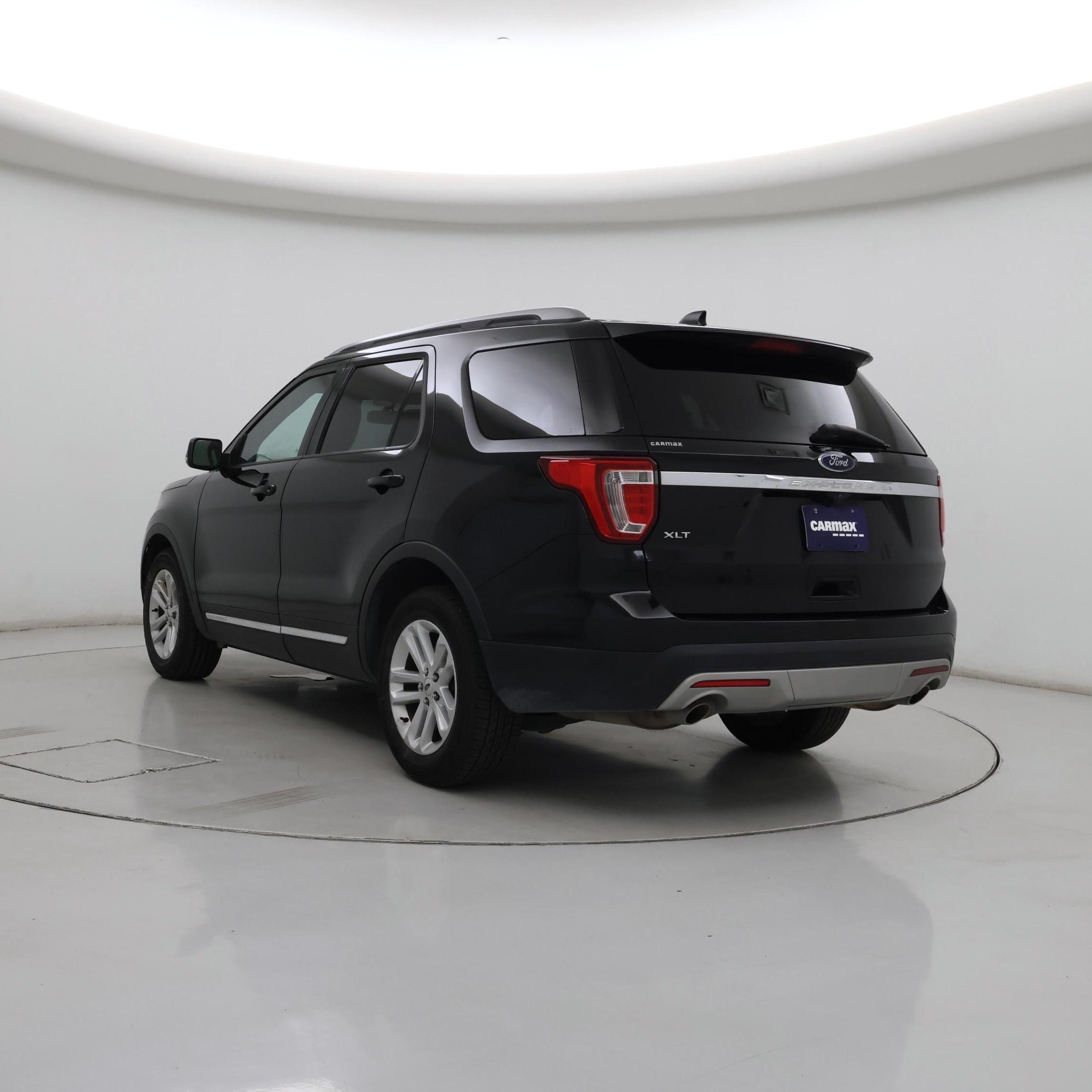 Thumbnail: 2017 Ford Explorer - 2