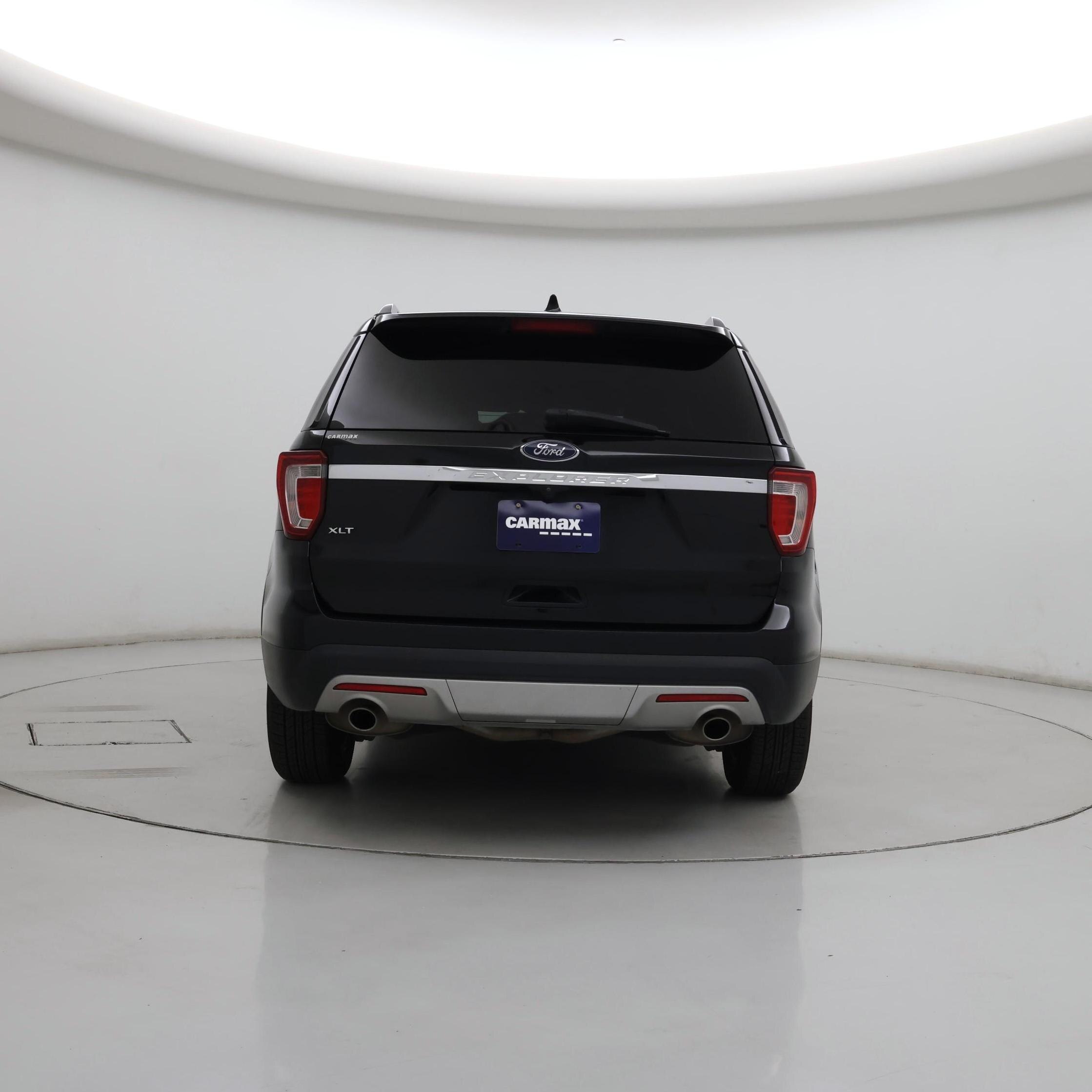 Thumbnail: 2017 Ford Explorer - 6