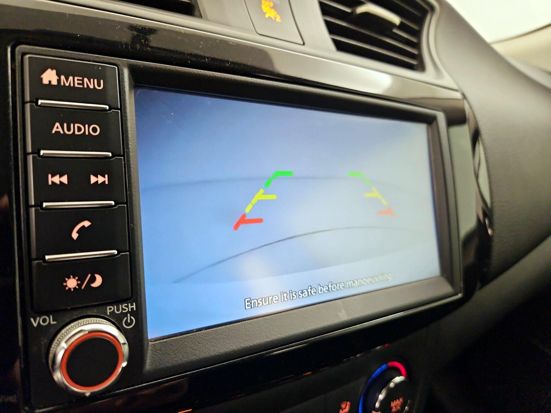 Thumbnail: 2019 Nissan Sentra - 14