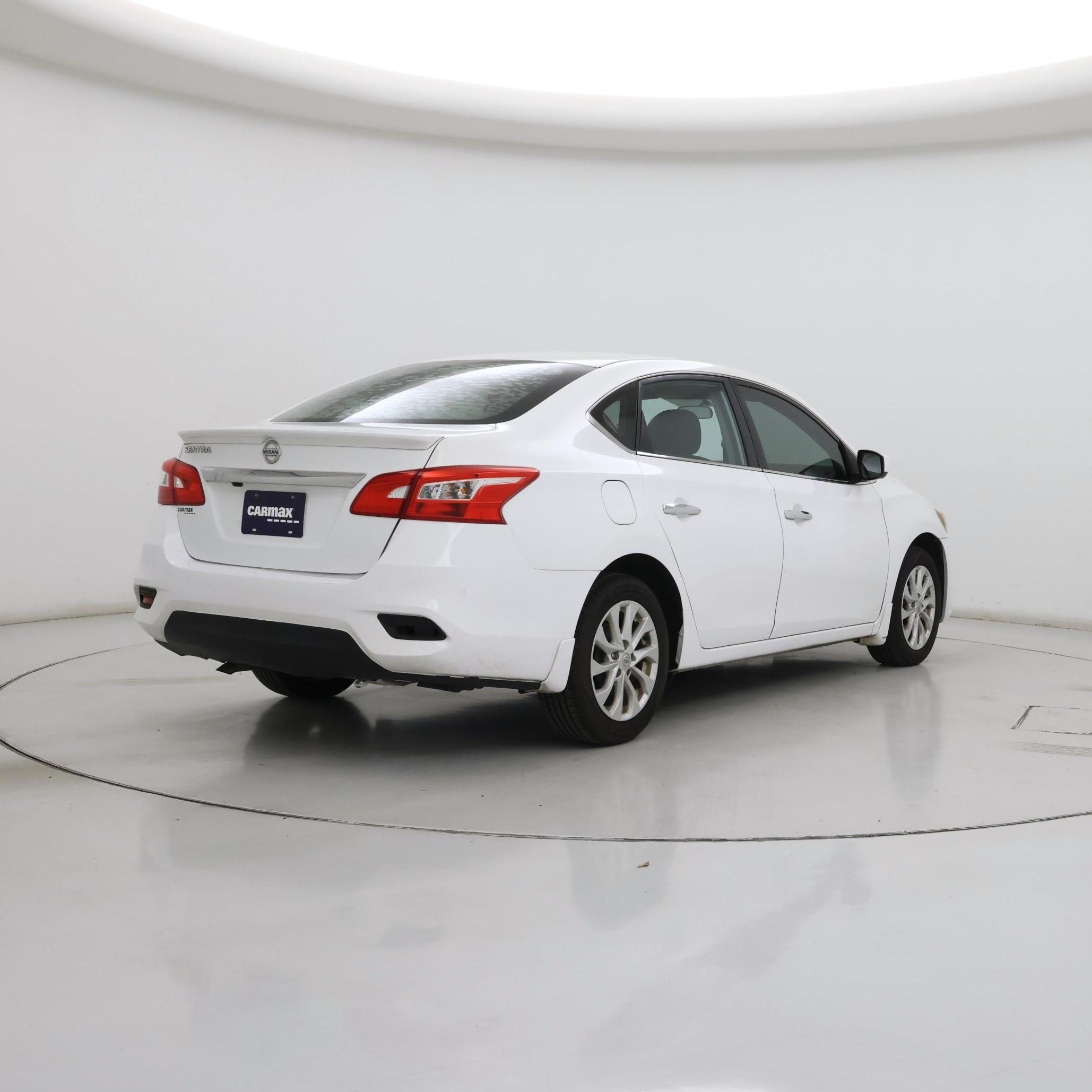 Thumbnail: 2019 Nissan Sentra - 8