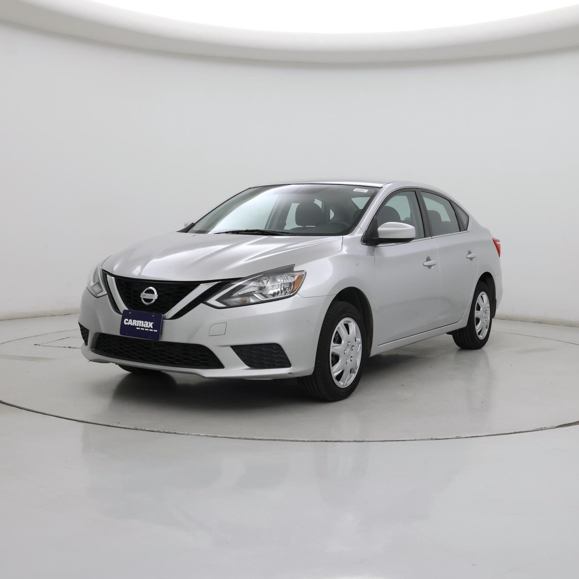 Thumbnail: 2016 Nissan Sentra - 4