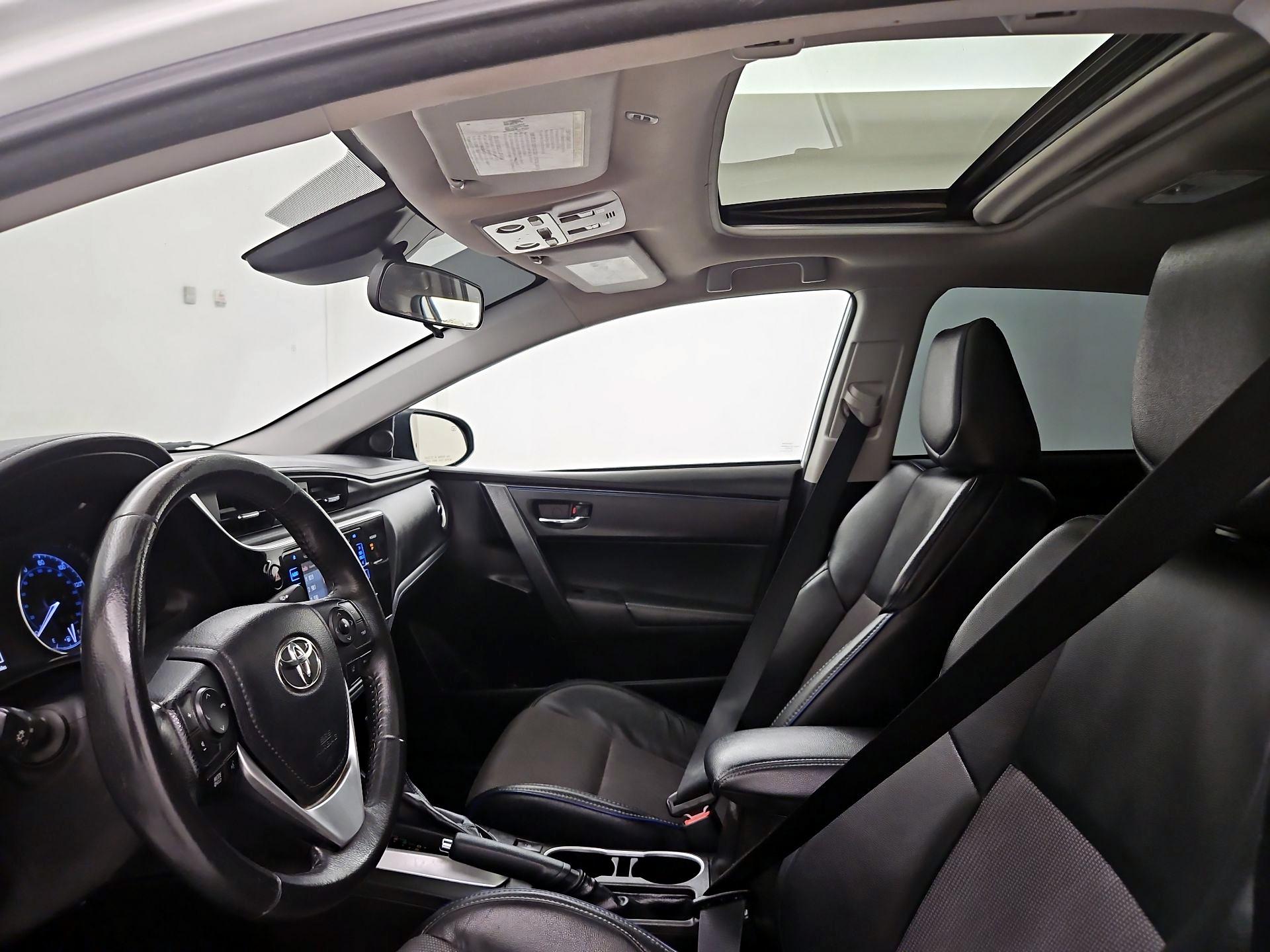 Thumbnail: 2017 Toyota Corolla - 19