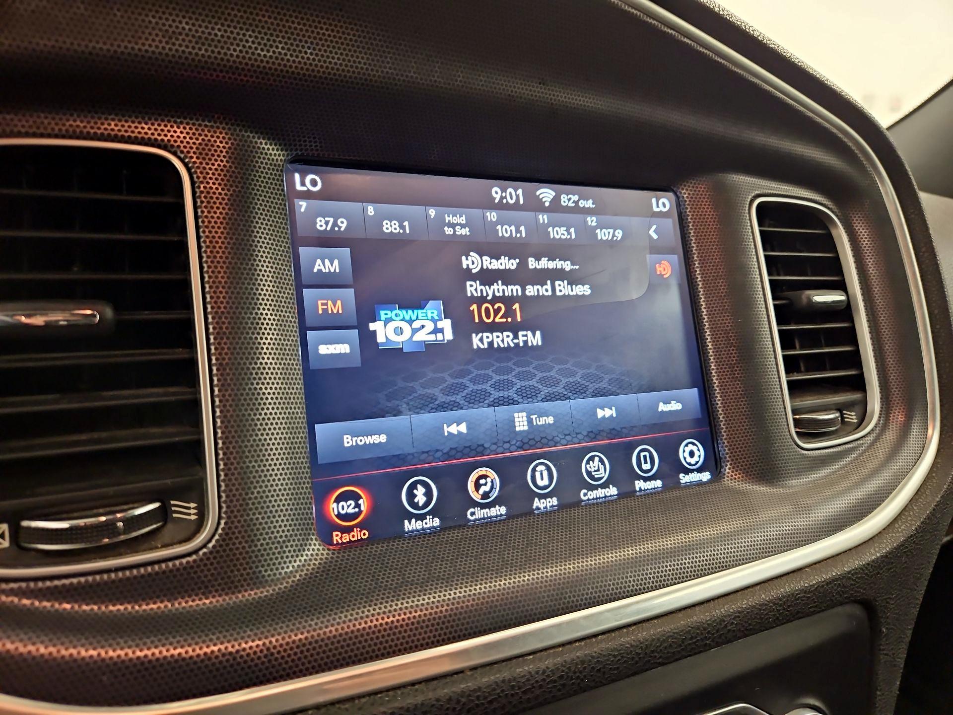 Thumbnail: 2018 Dodge Charger - 15