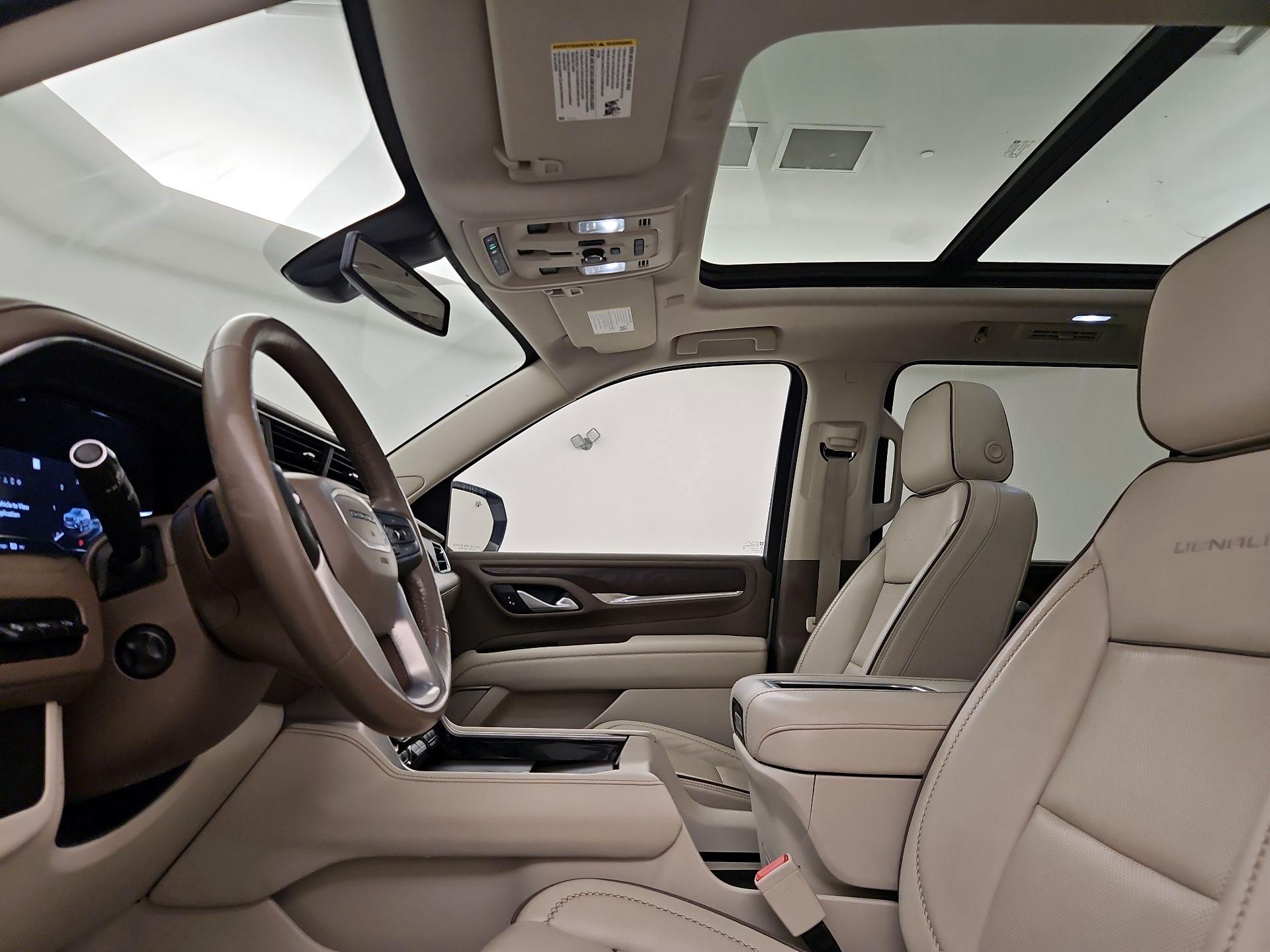 Thumbnail: 2022 GMC Yukon XL - 19