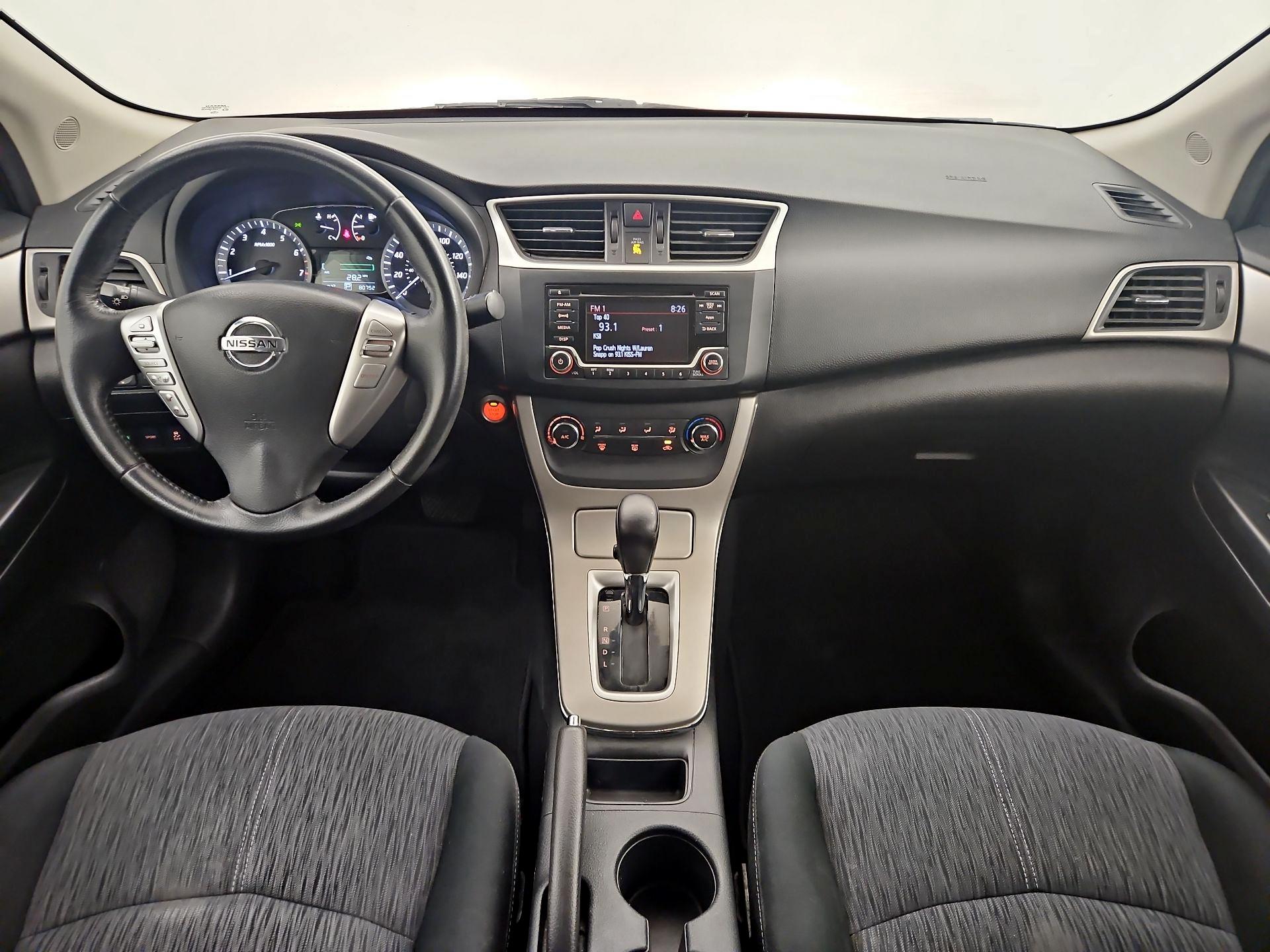 Thumbnail: 2015 Nissan Sentra - 9