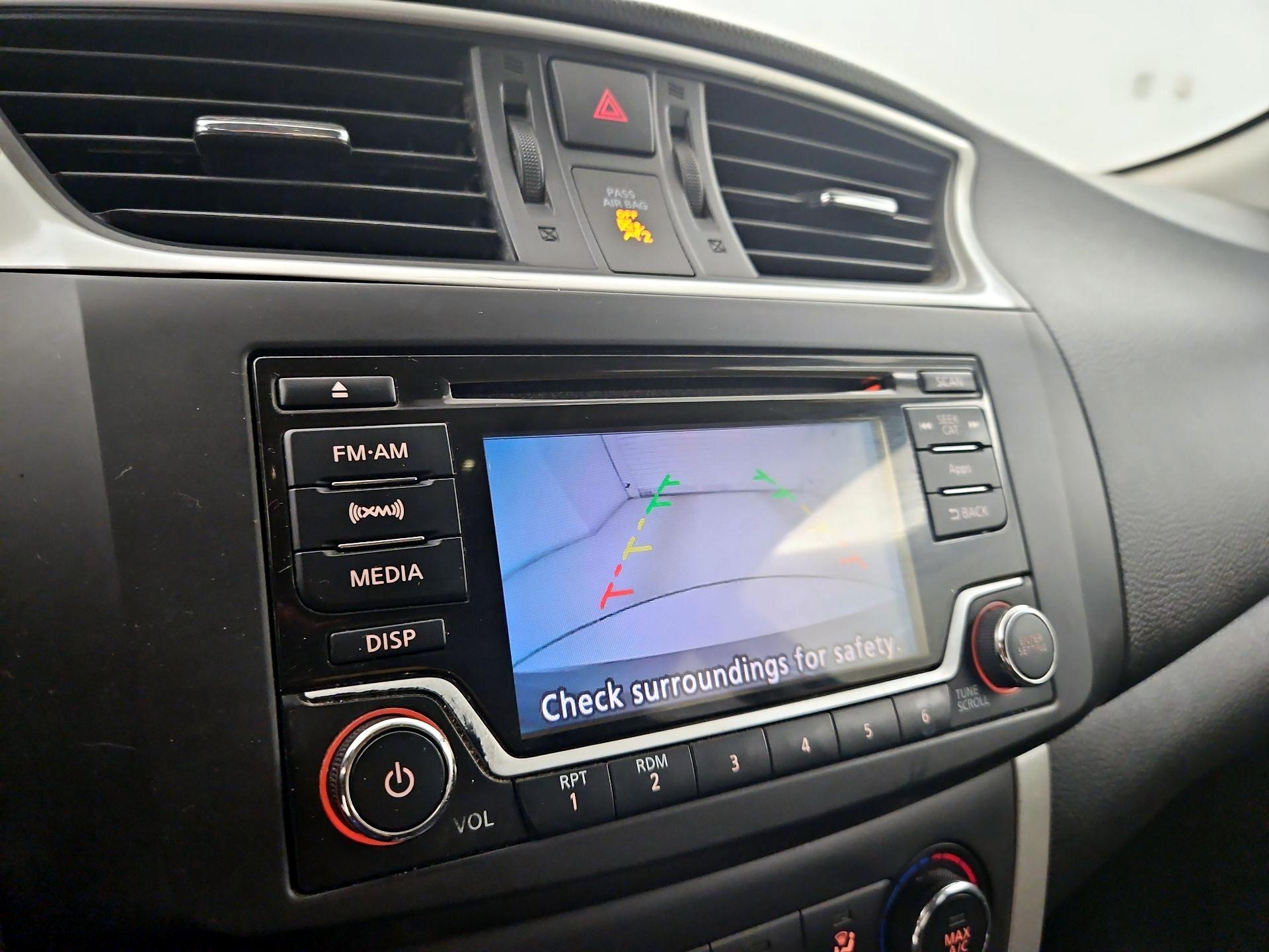 Thumbnail: 2015 Nissan Sentra - 14