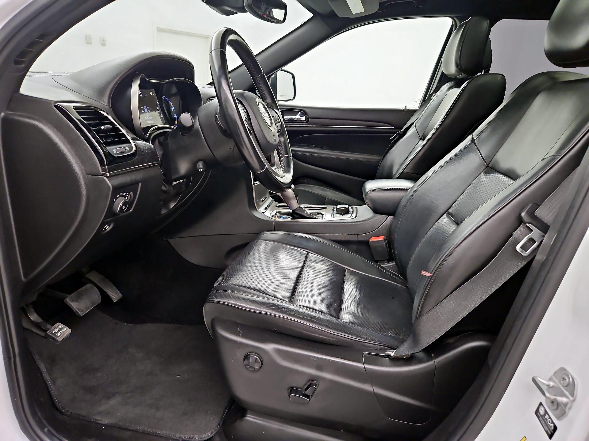 Thumbnail: 2021 Jeep Grand Cherokee - 11