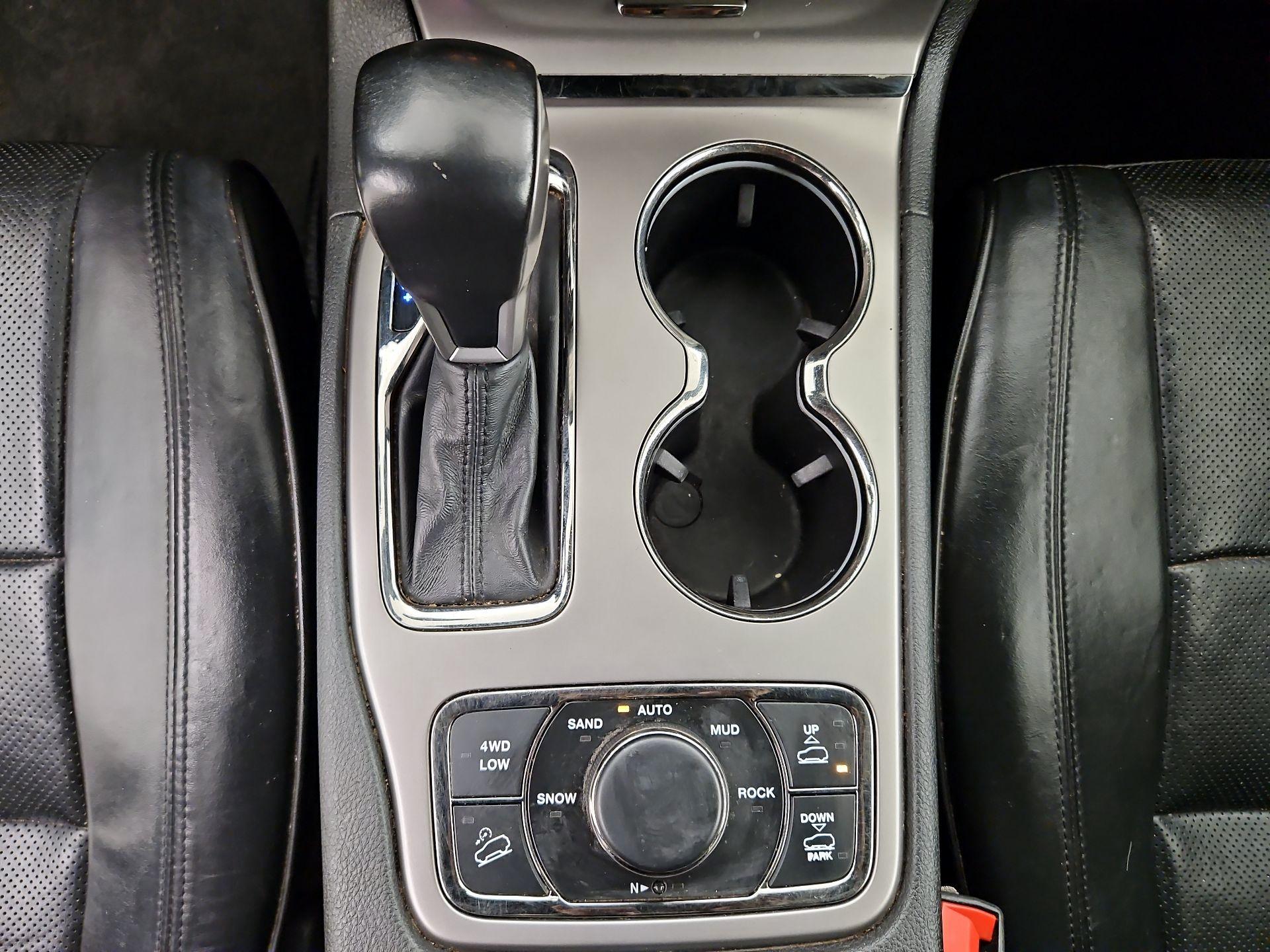 Thumbnail: 2021 Jeep Grand Cherokee - 18