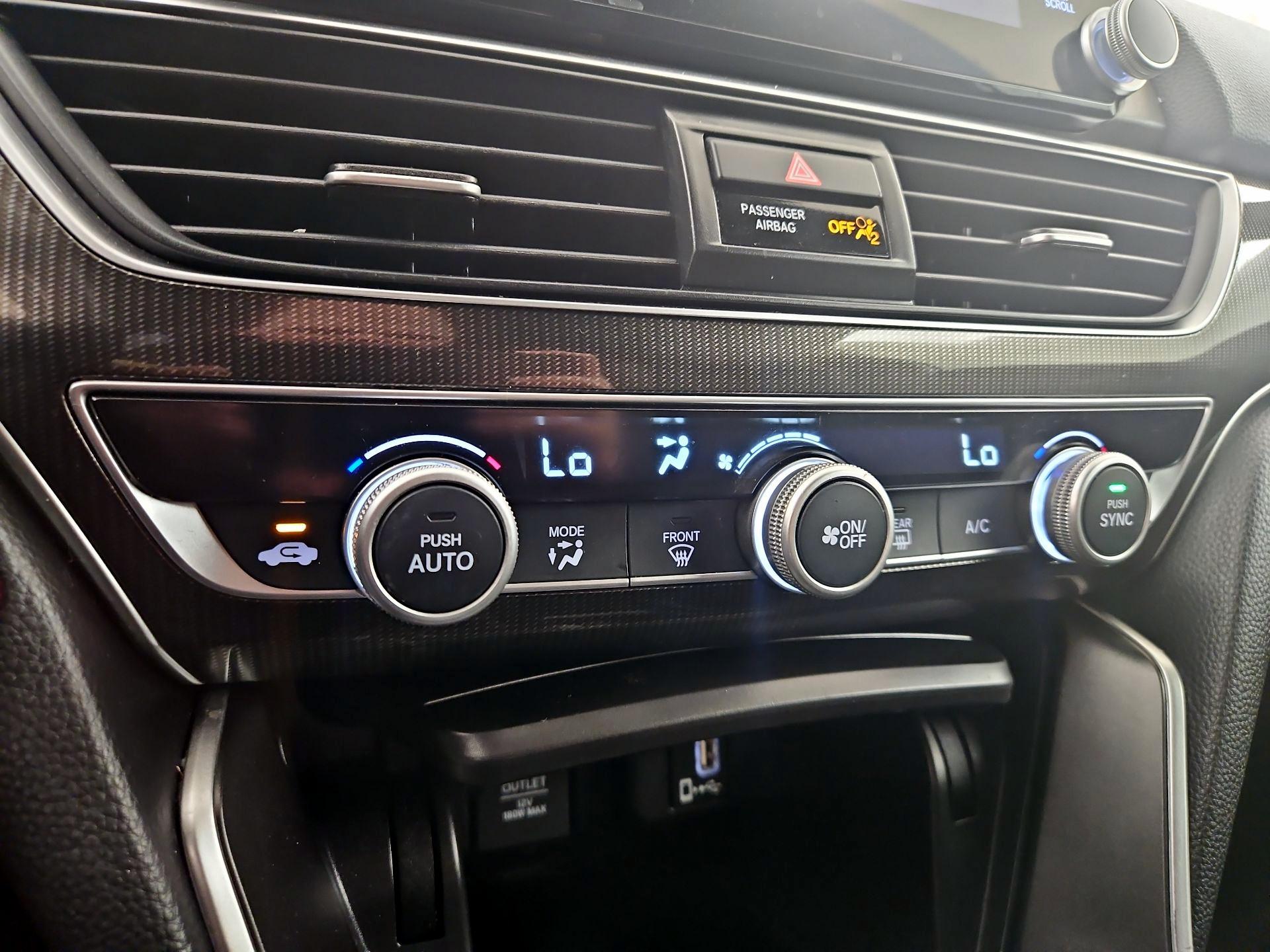 Thumbnail: 2019 Honda Accord - 16