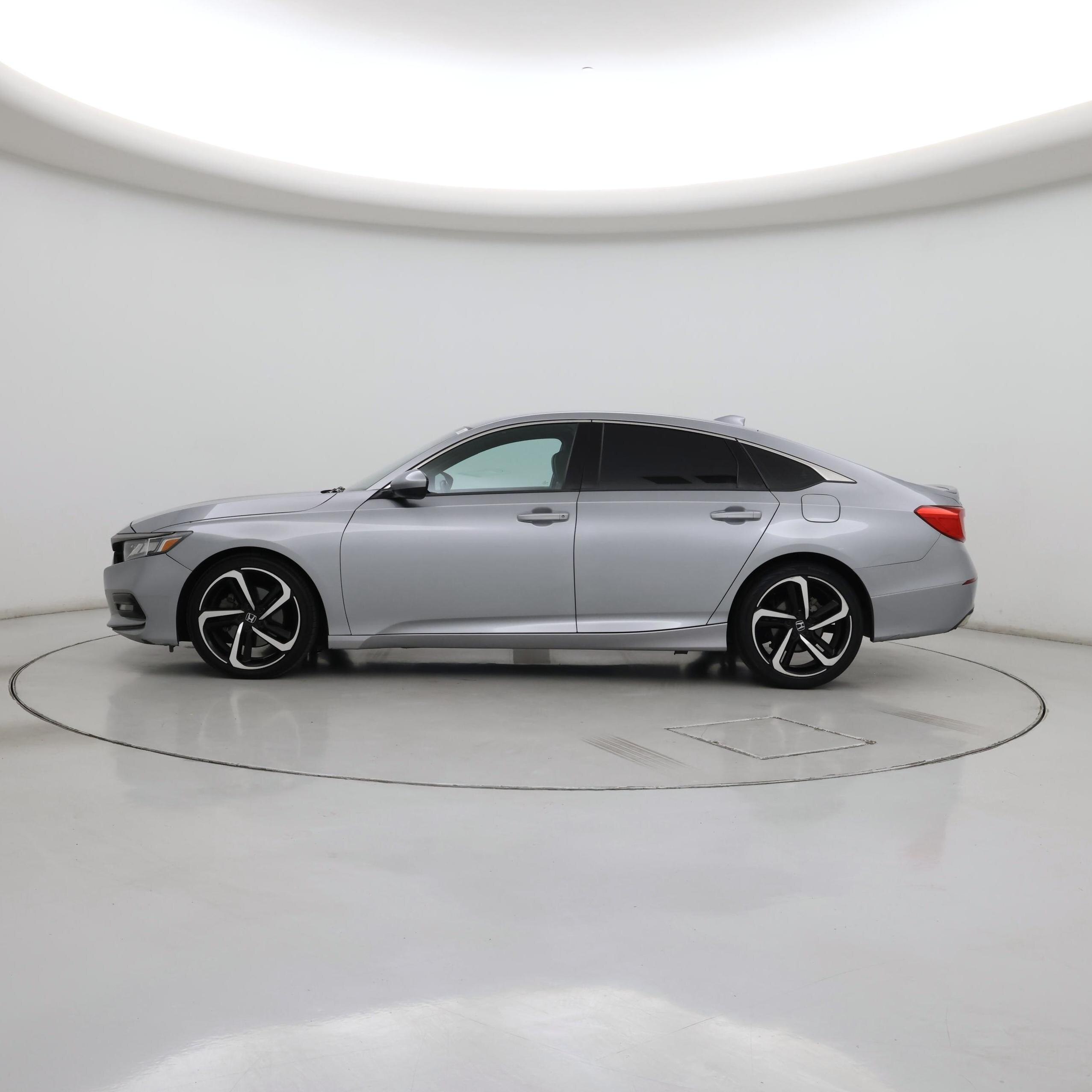 Thumbnail: 2019 Honda Accord - 3
