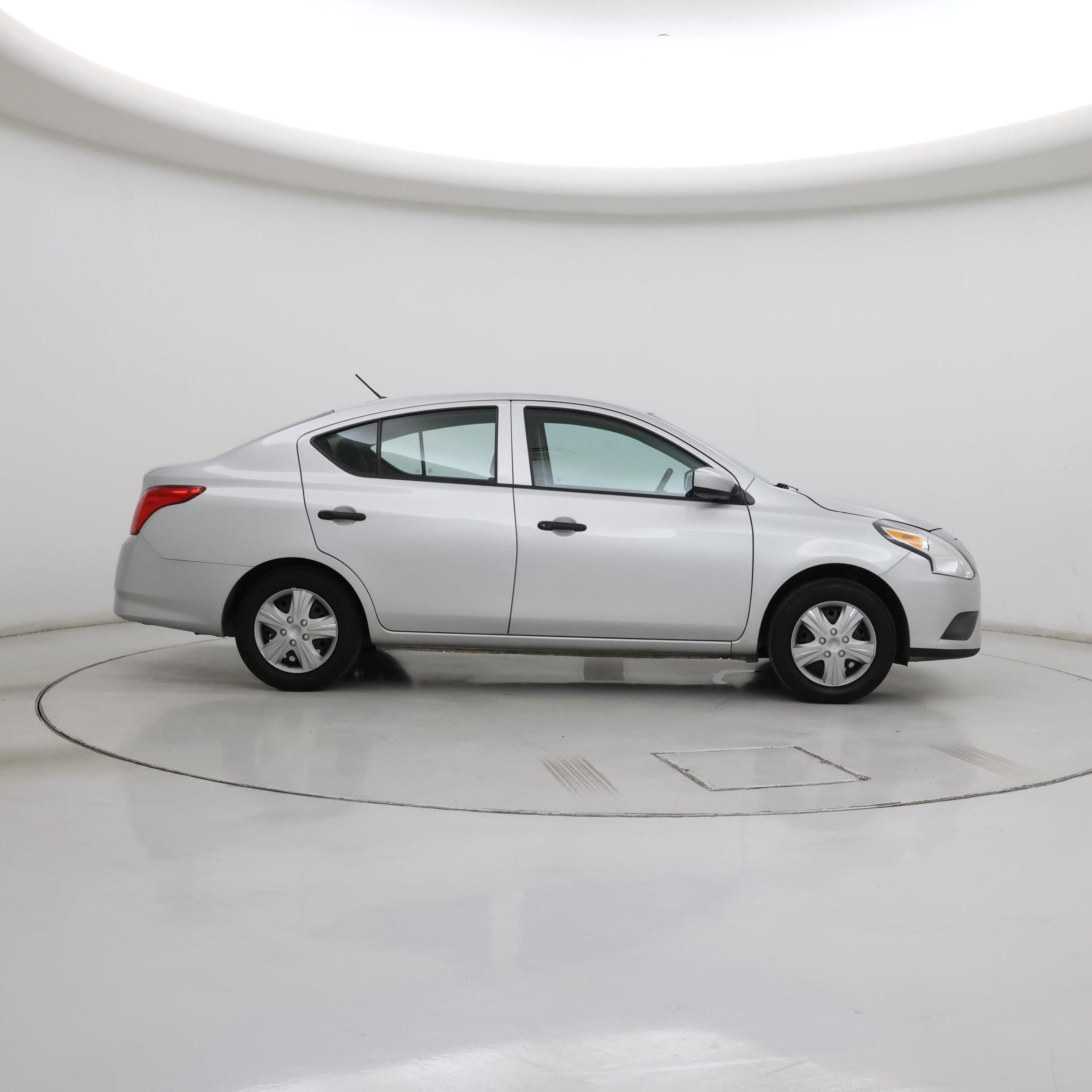 Thumbnail: 2019 Nissan Versa - 7