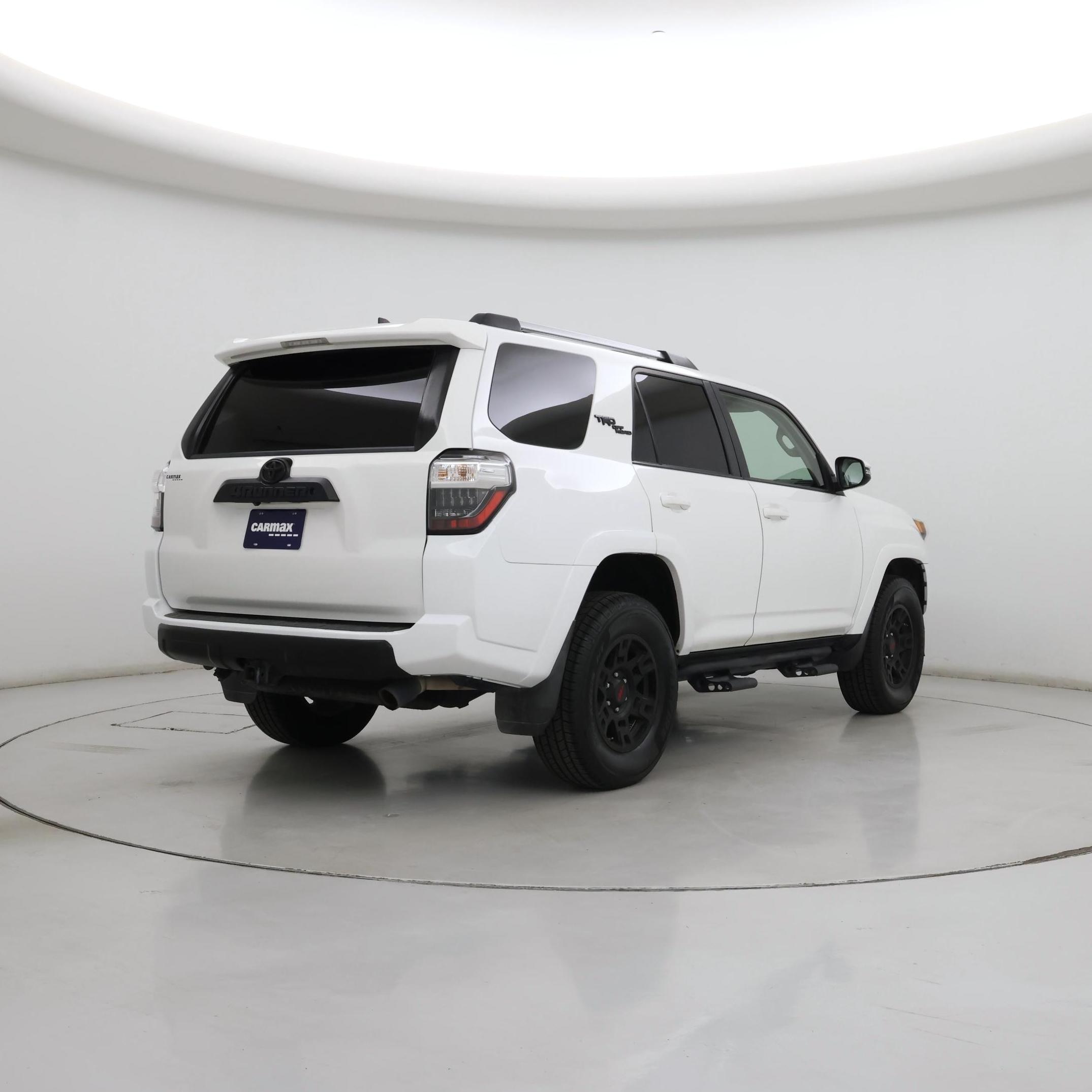 Thumbnail: 2018 Toyota 4Runner - 8