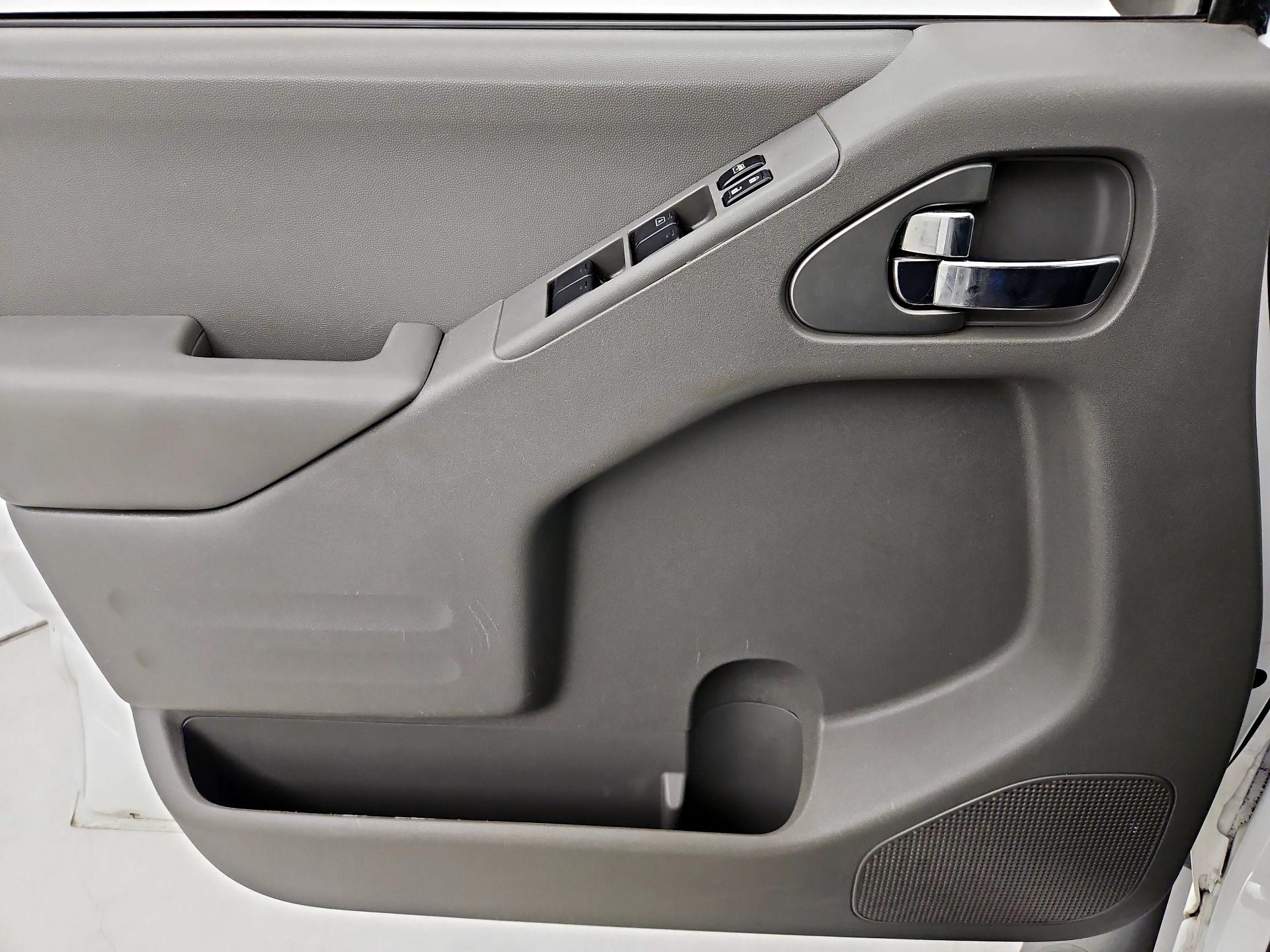 Thumbnail: 2019 Nissan Frontier - 12