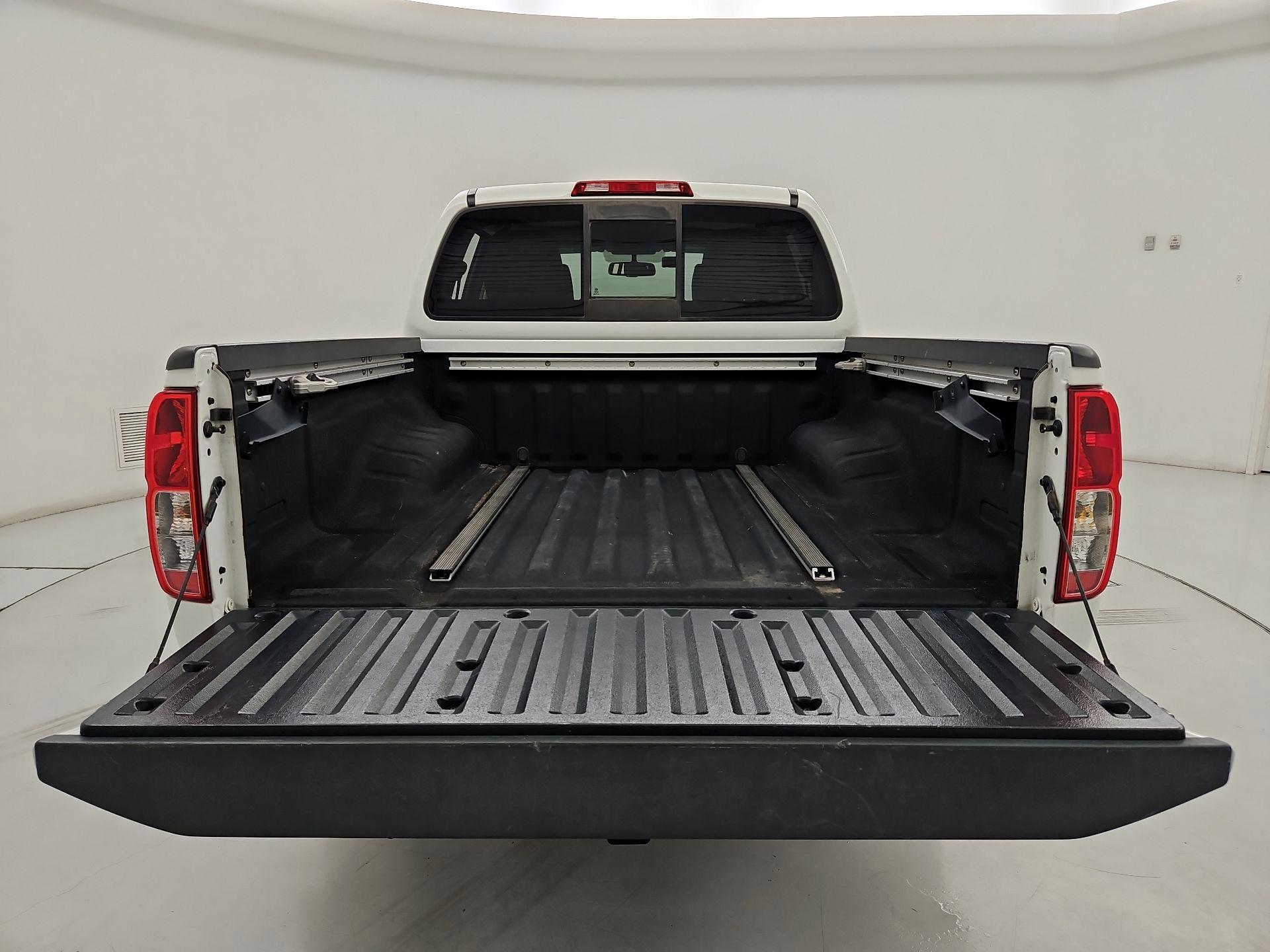 Thumbnail: 2019 Nissan Frontier - 20