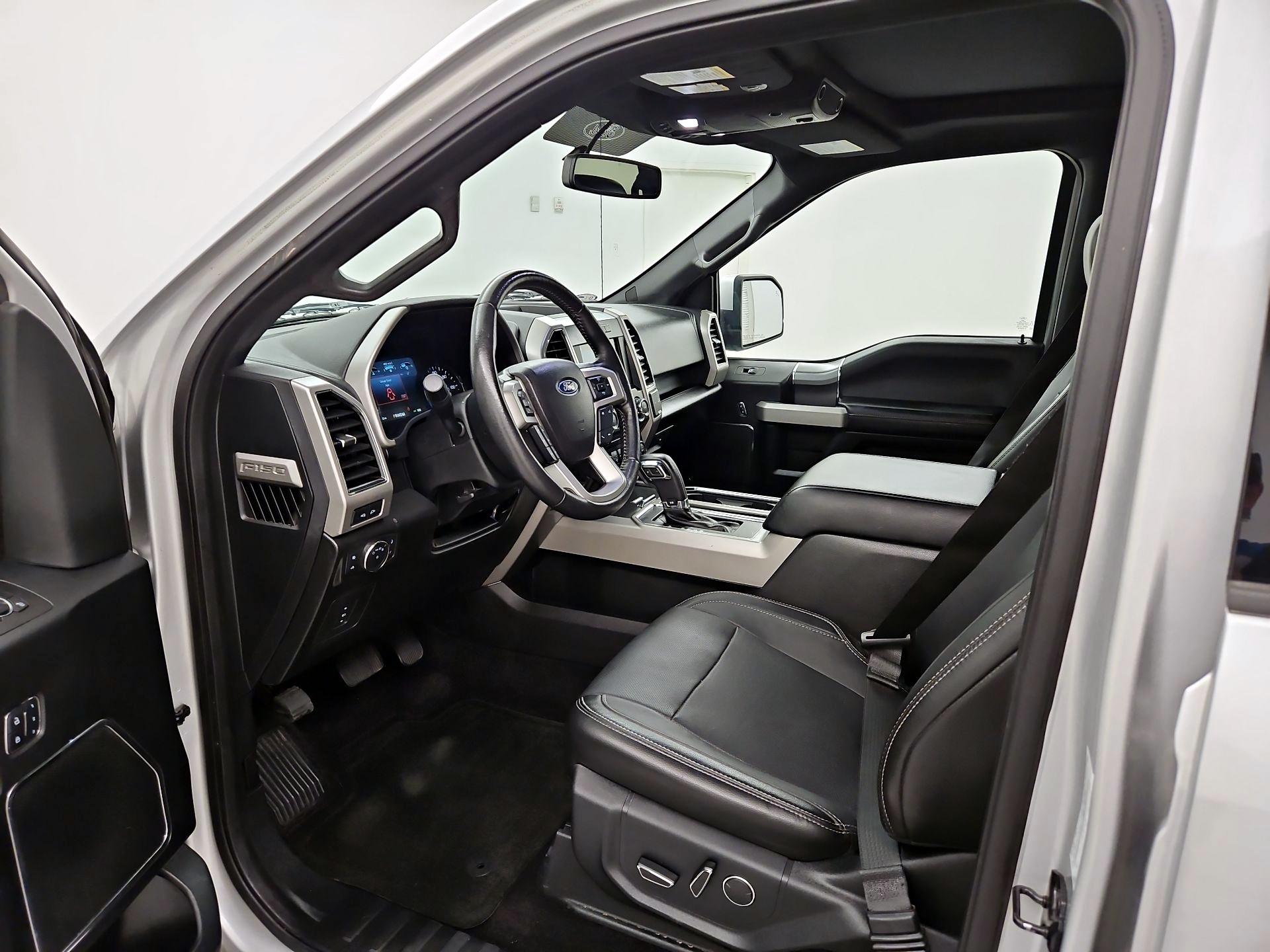 Thumbnail: 2017 Ford F-150 - 11