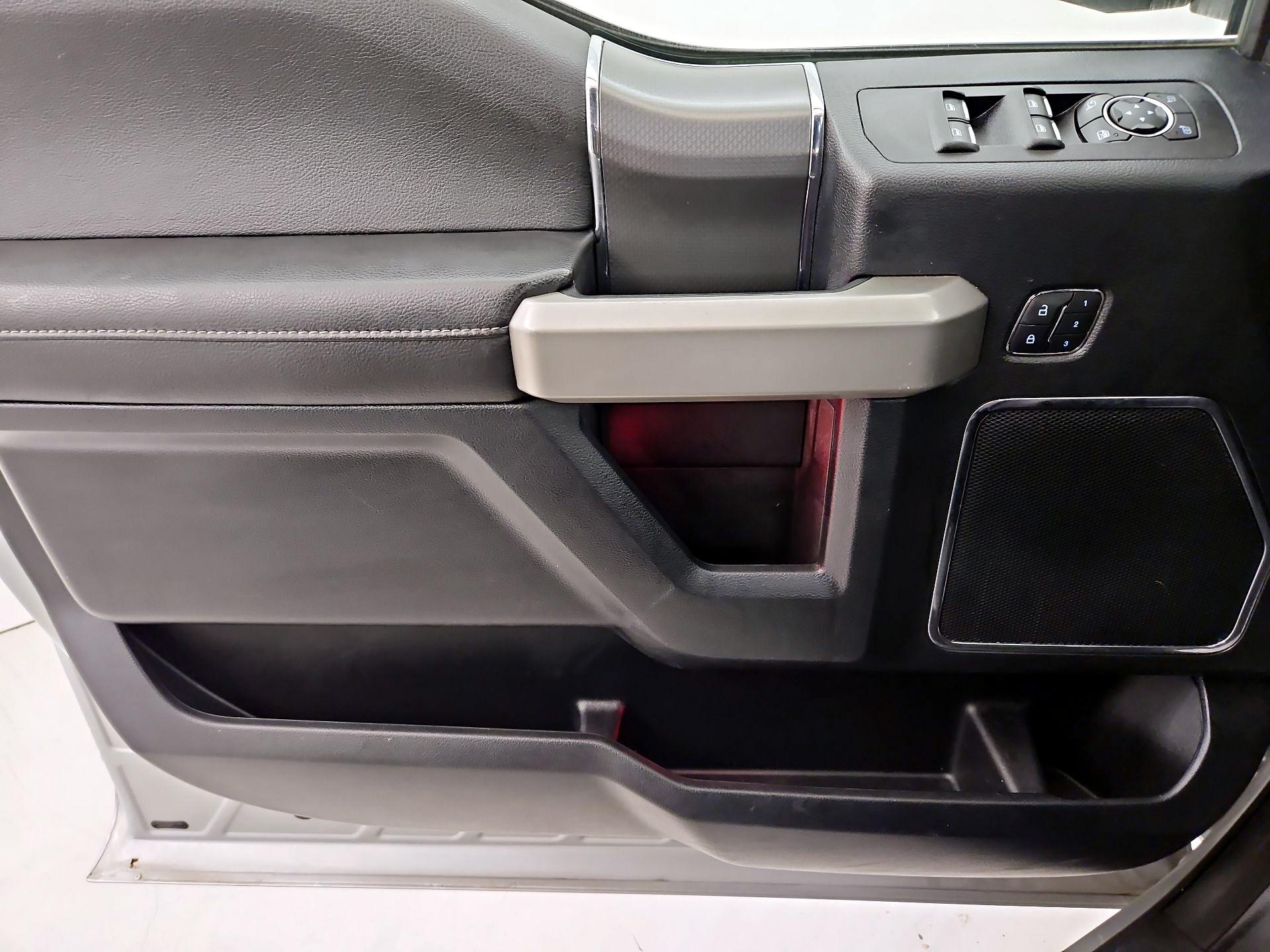 Thumbnail: 2017 Ford F-150 - 12