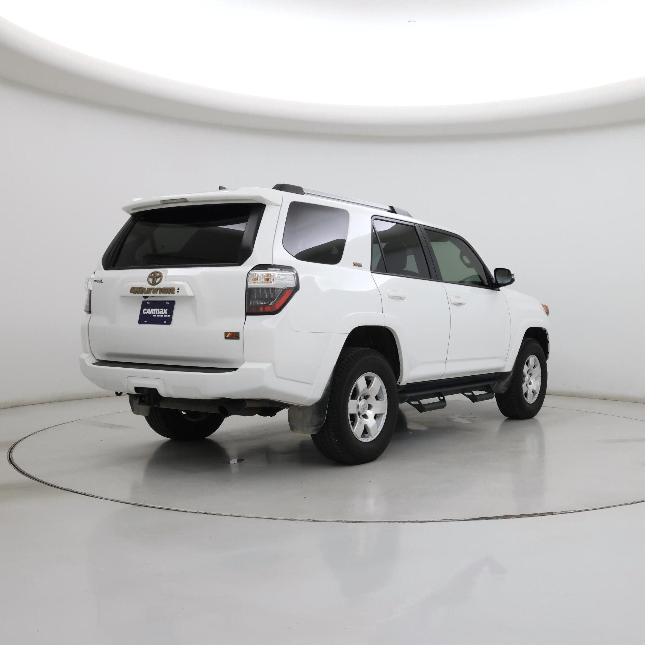 Thumbnail: 2024 Toyota 4Runner - 8