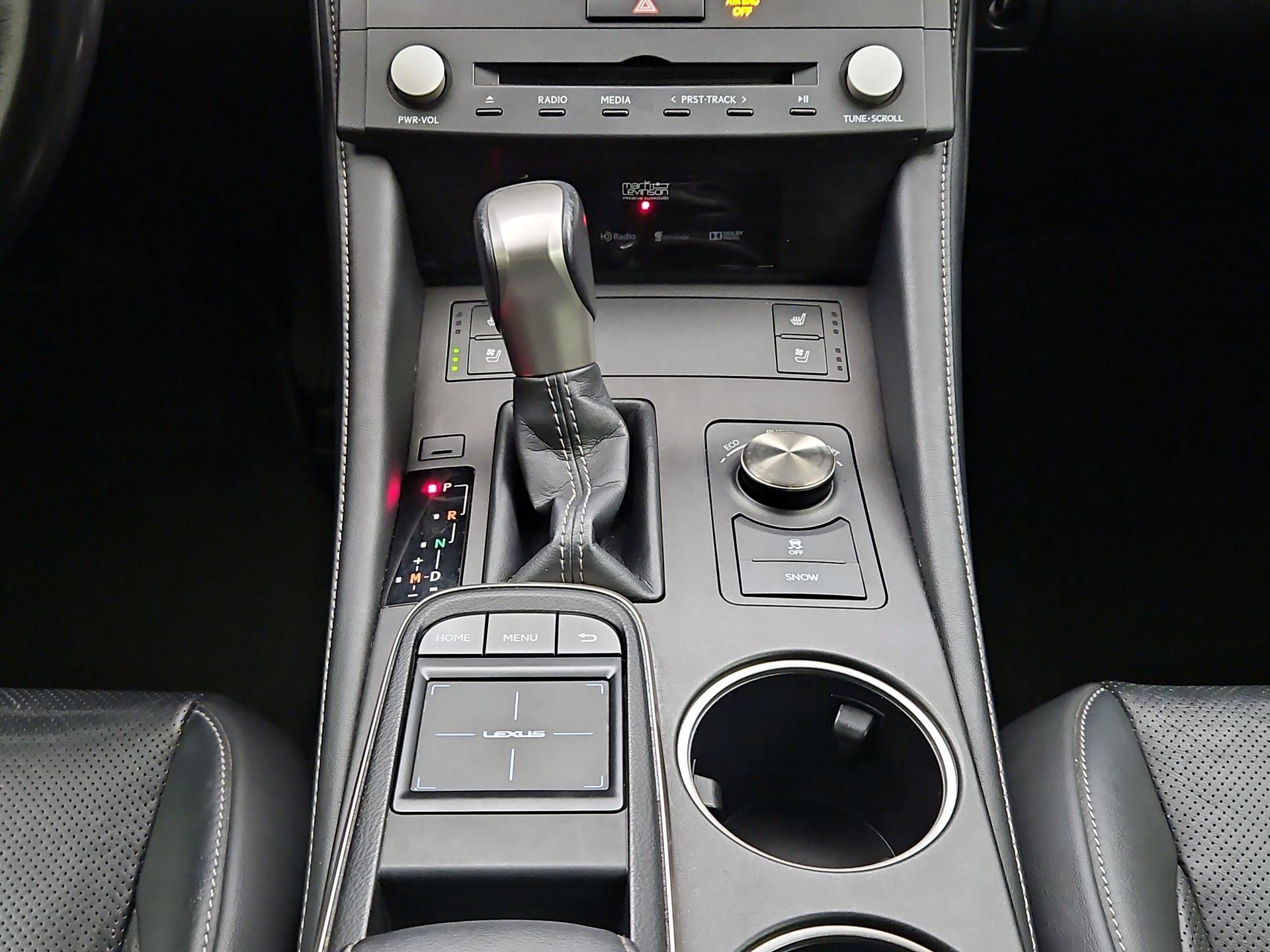 Thumbnail: 2015 Lexus RC - 18
