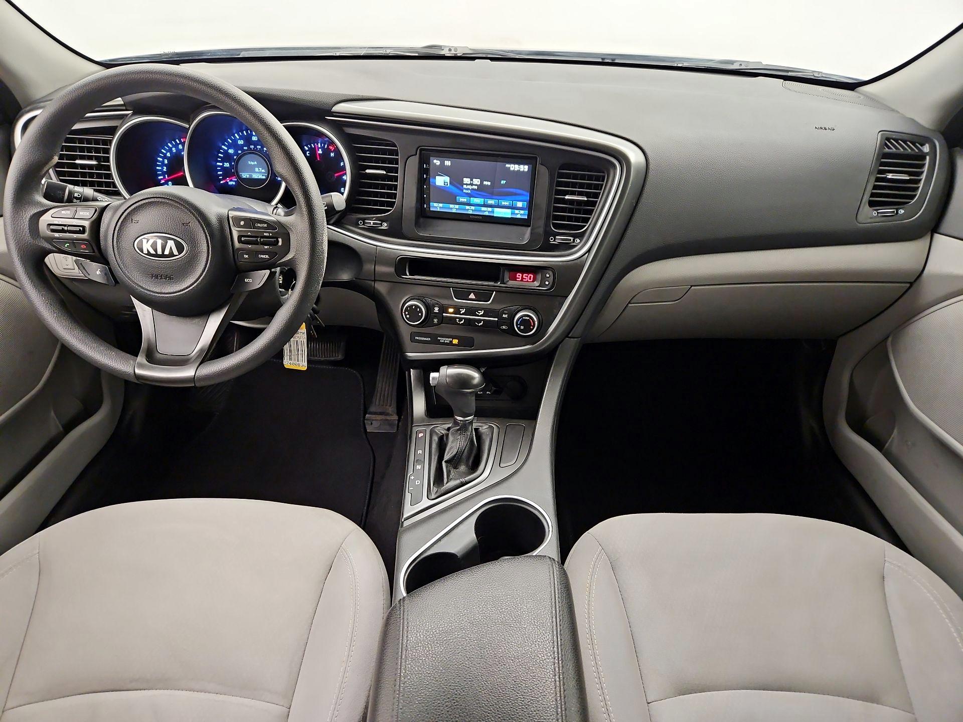 Thumbnail: 2015 Kia Optima - 9