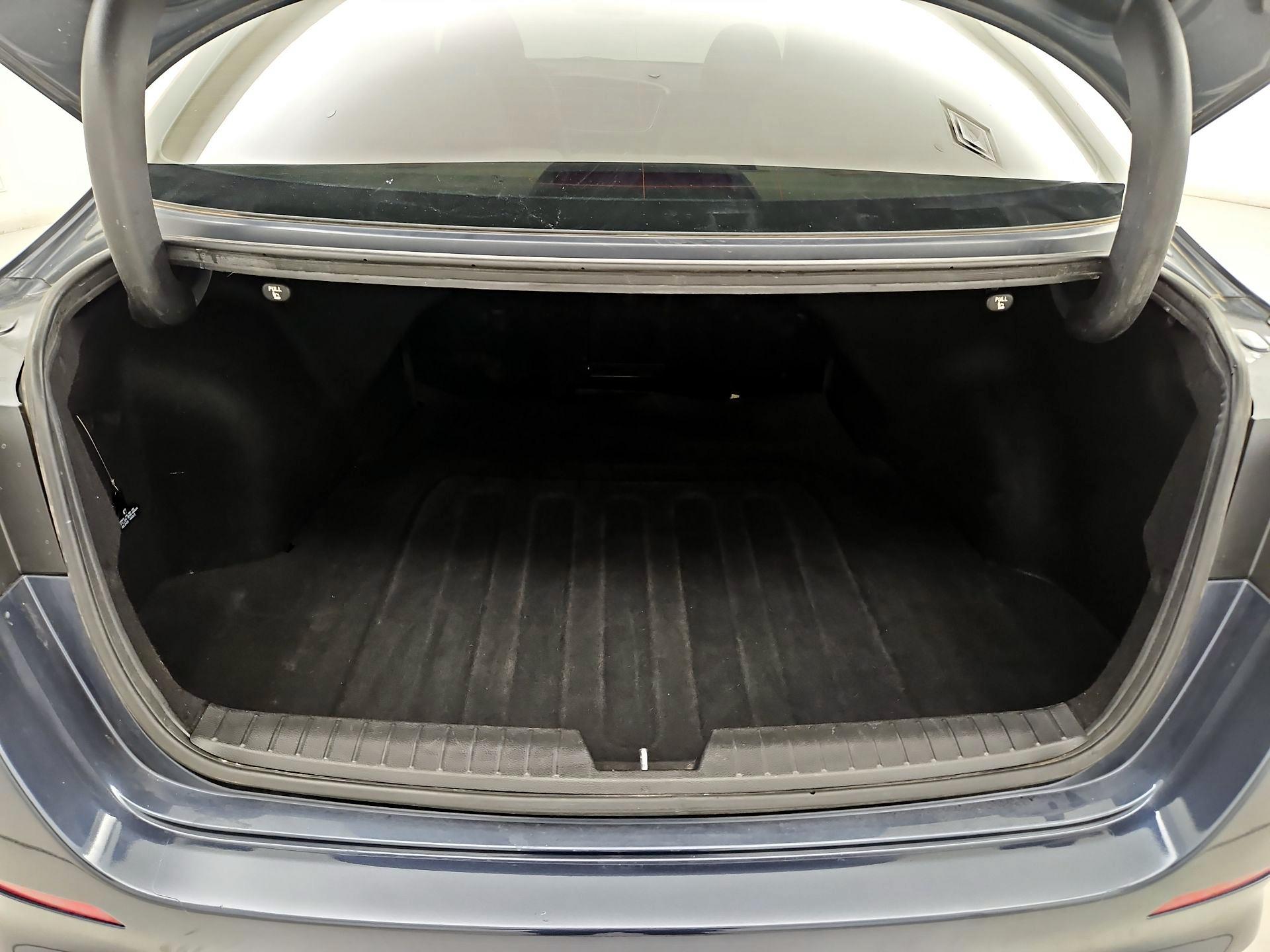 Thumbnail: 2015 Kia Optima - 19