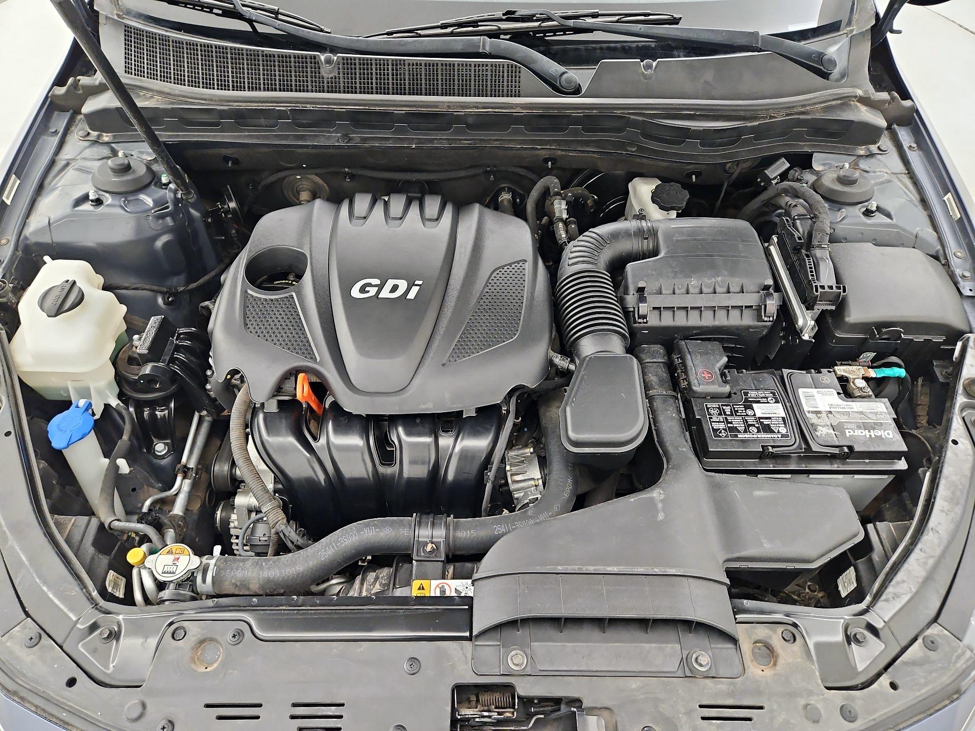 Thumbnail: 2015 Kia Optima - 20