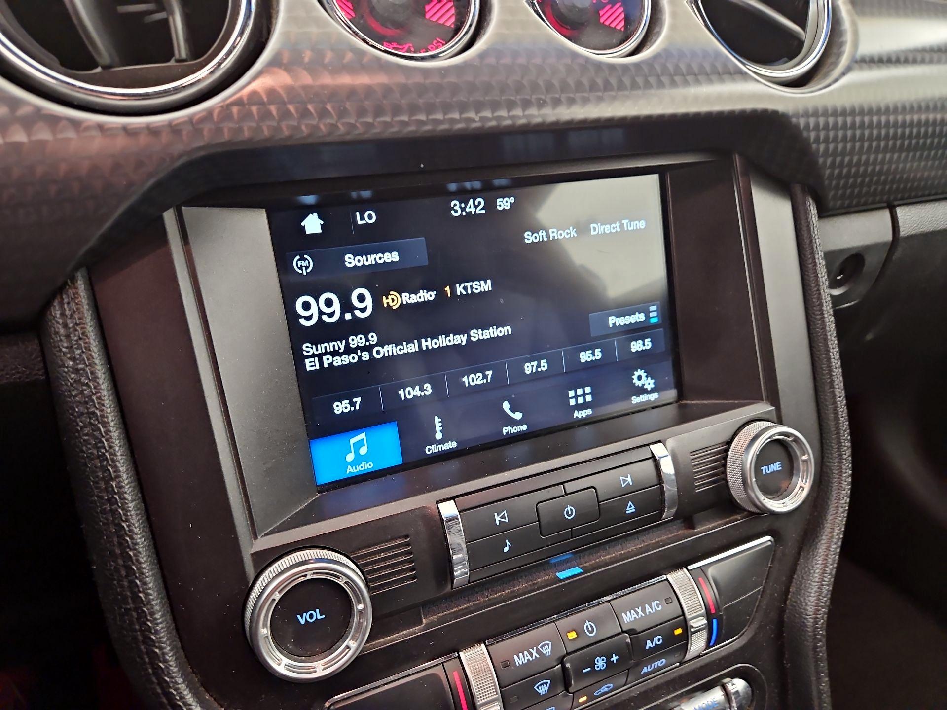 Thumbnail: 2016 Ford Mustang - 15